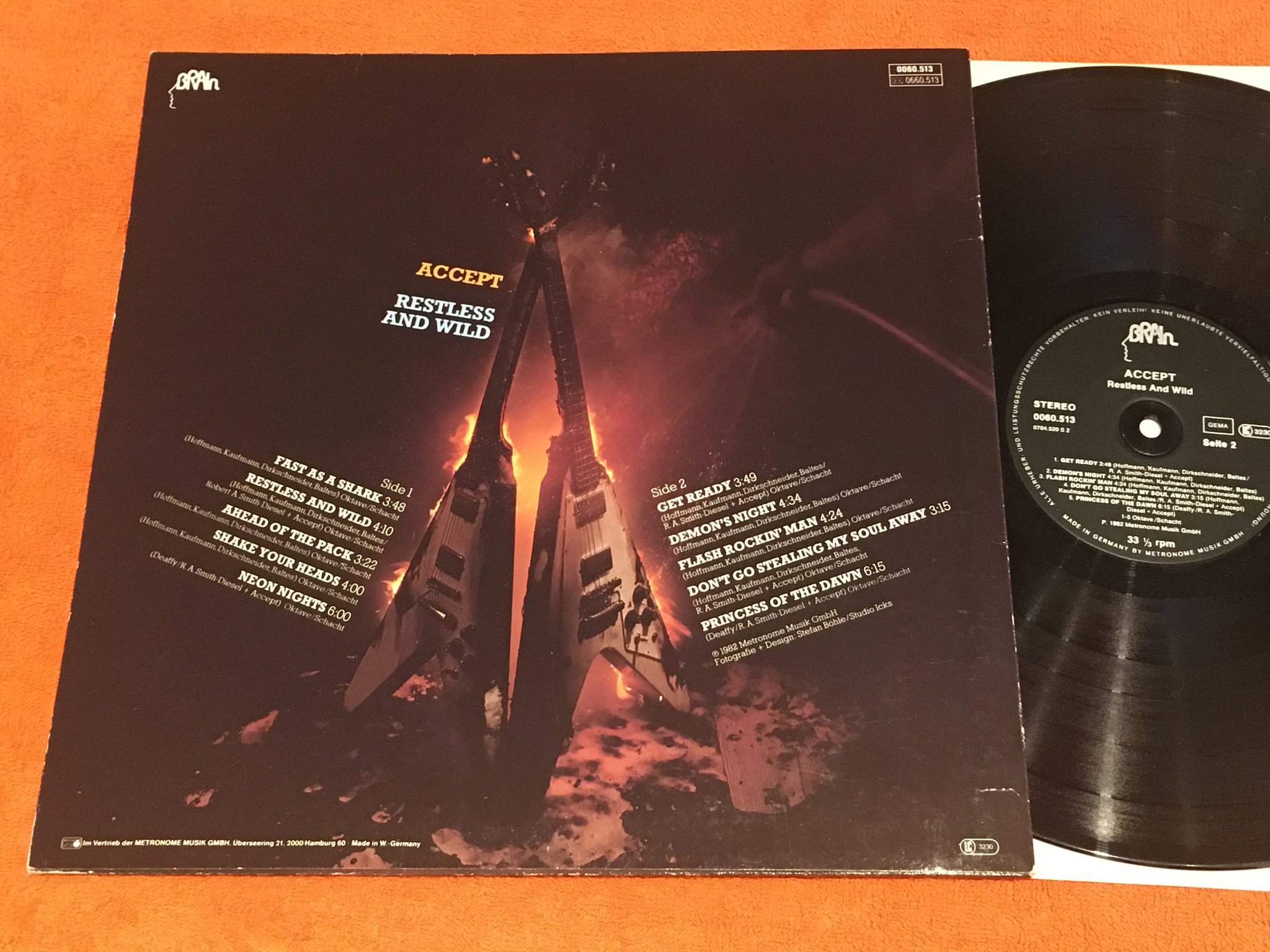 Omslagsbild för skivan ACCEPT Restless And Wild LP -82 Ger BRAIN 0060.513