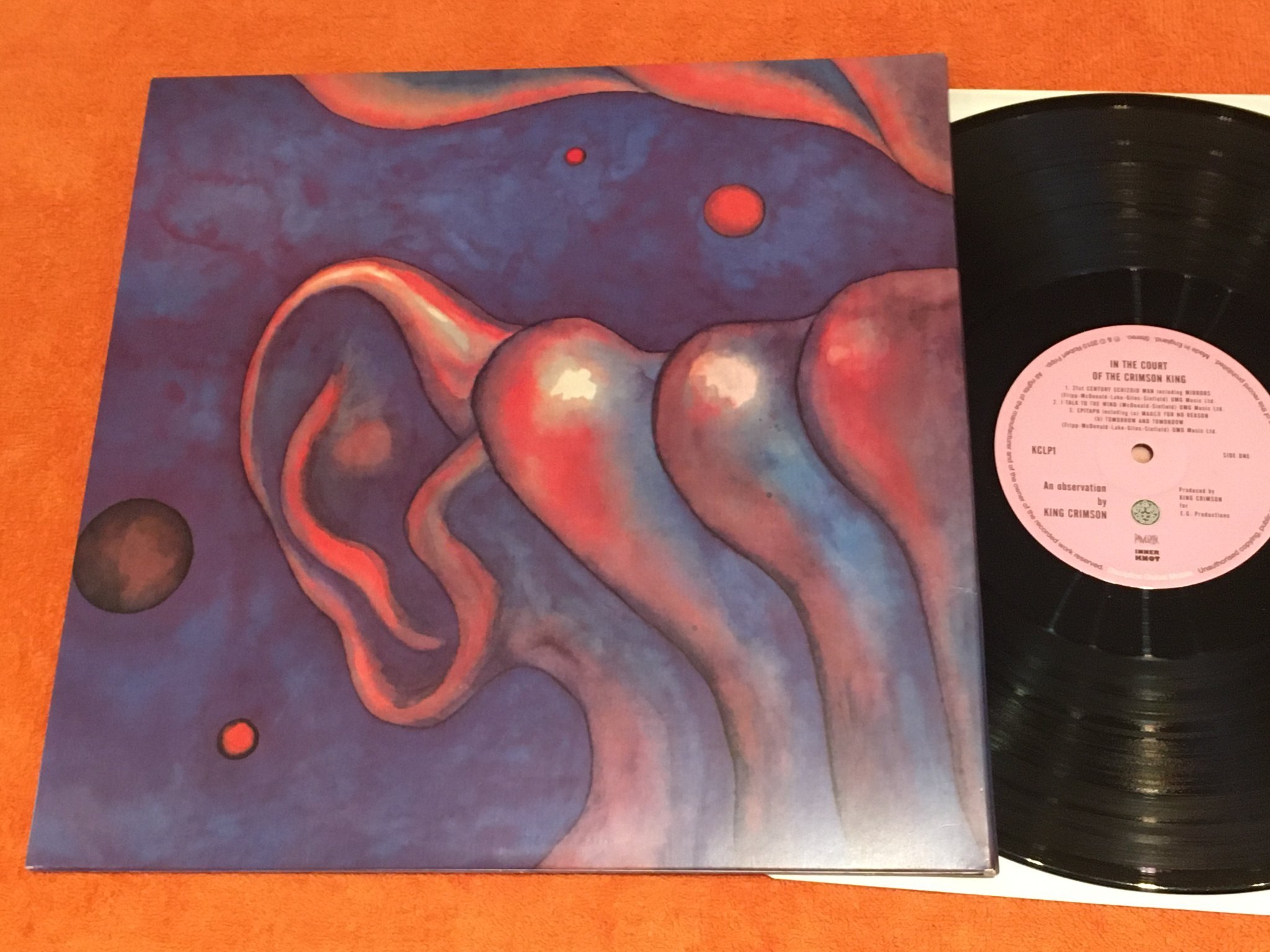 Omslagsbild för skivan KING CRIMSON in the court of the LP 2010 Discipline Global Mobile KCLP1 200g