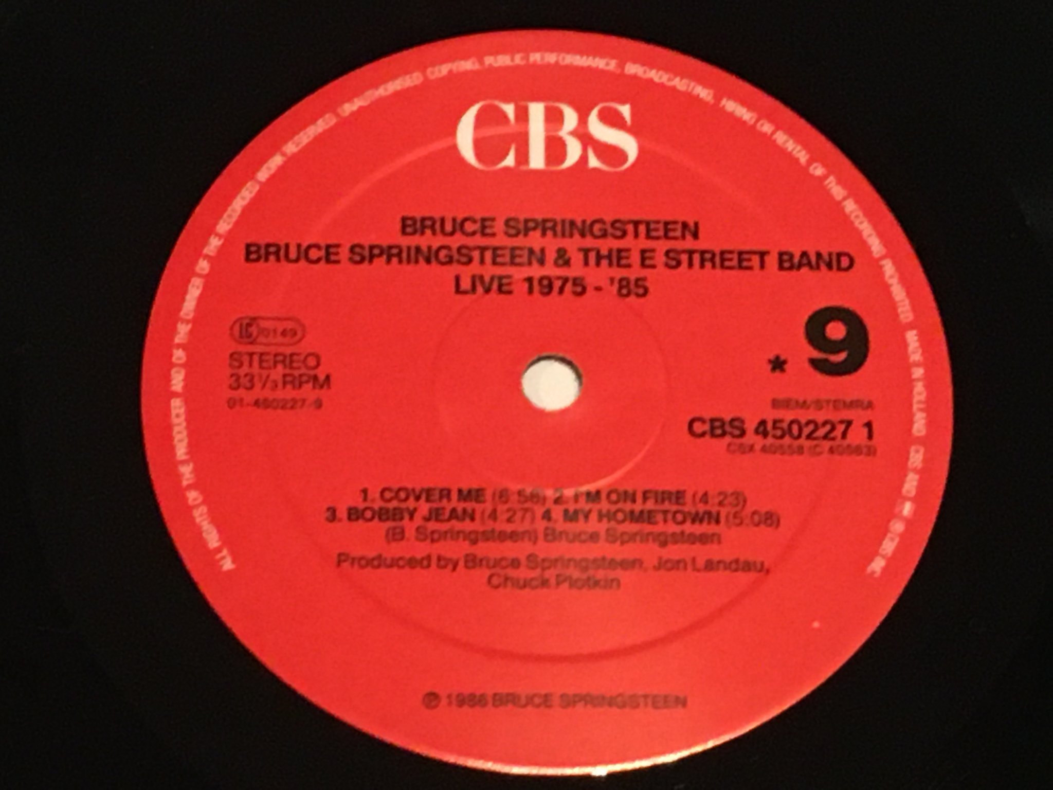 Omslagsbild för skivan BRUCE SPRINGSTEEN & THE E STREET BAND 5xLP box CBS 450227 1