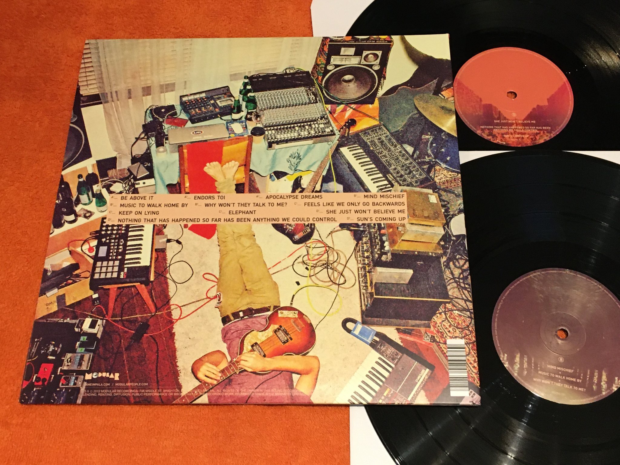 Omslagsbild för skivan TAME IMPALA lonerism 2xLP 2012 MODULAR MODVL161