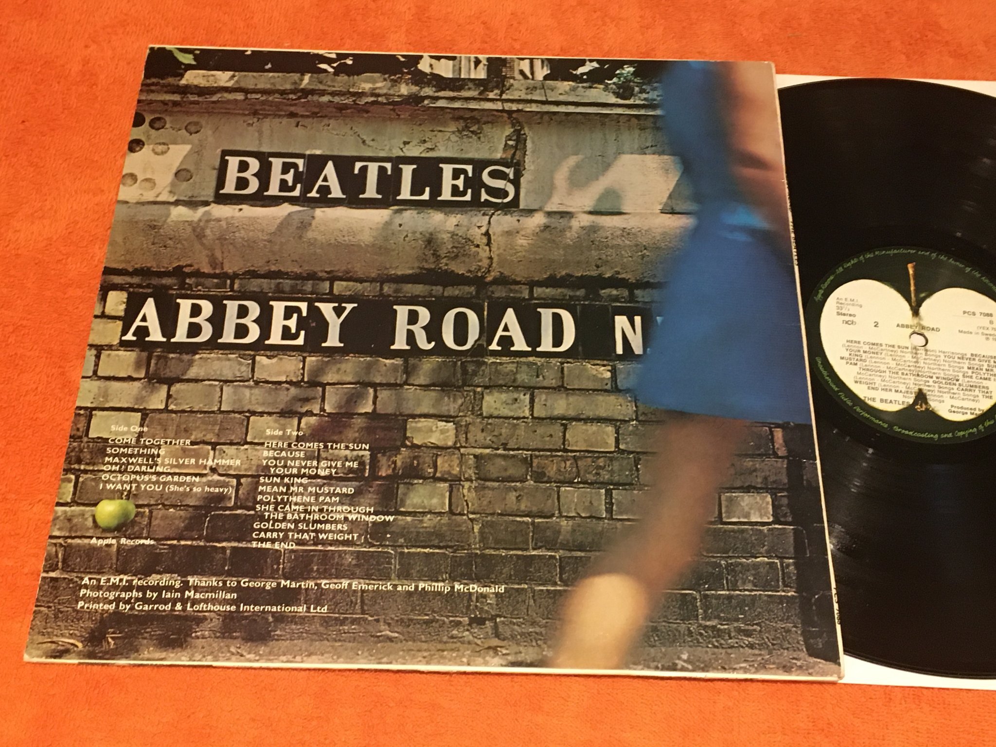Omslagsbild för skivan THE BEATLES abbey road LP Swe APPLE PCS 7088