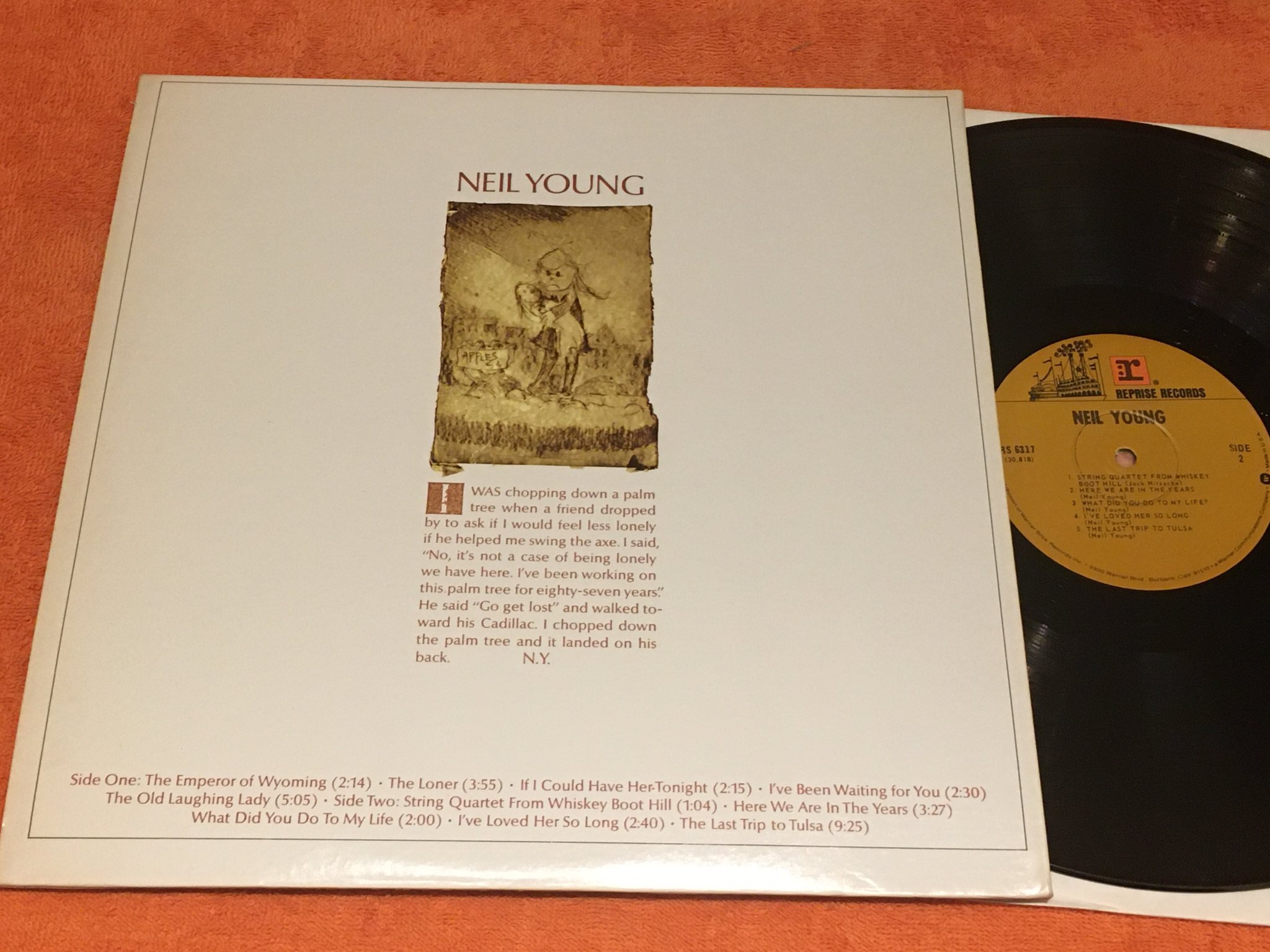 Omslagsbild för skivan NEIL YOUNG s/t LP US REPRISE RS 6317
