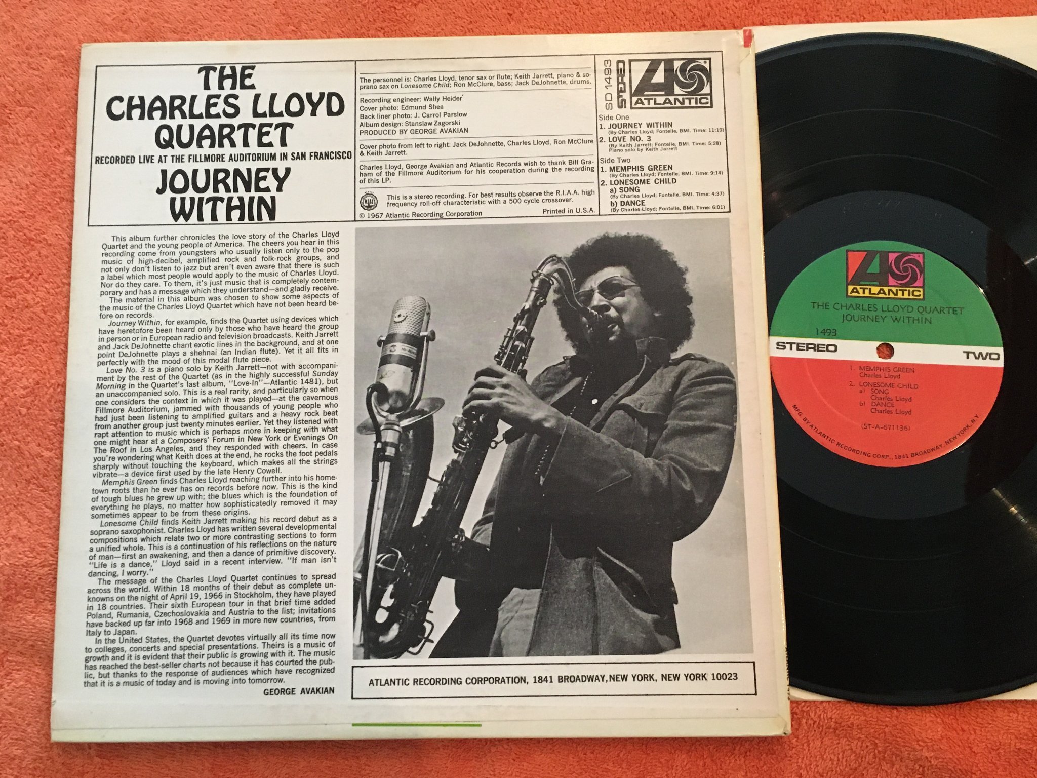 Omslagsbild för skivan CHARLES LLOYD QUARTET Journey Within LP US Atlantic SD 1493