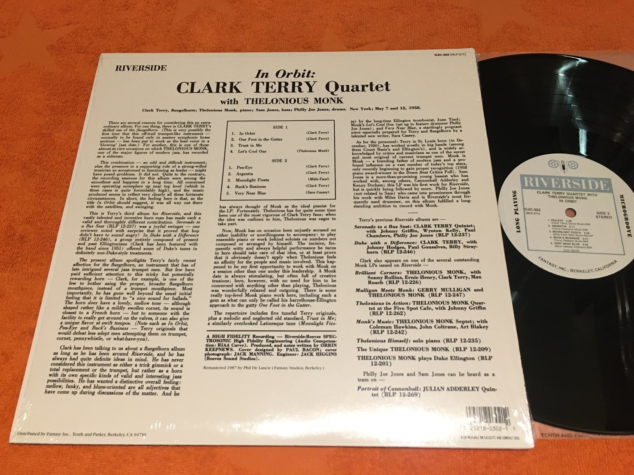 Omslagsbild för skivan CLARK TERRY in orbit LP US ORIGINAL JAZZ CLASSICS OJC-302