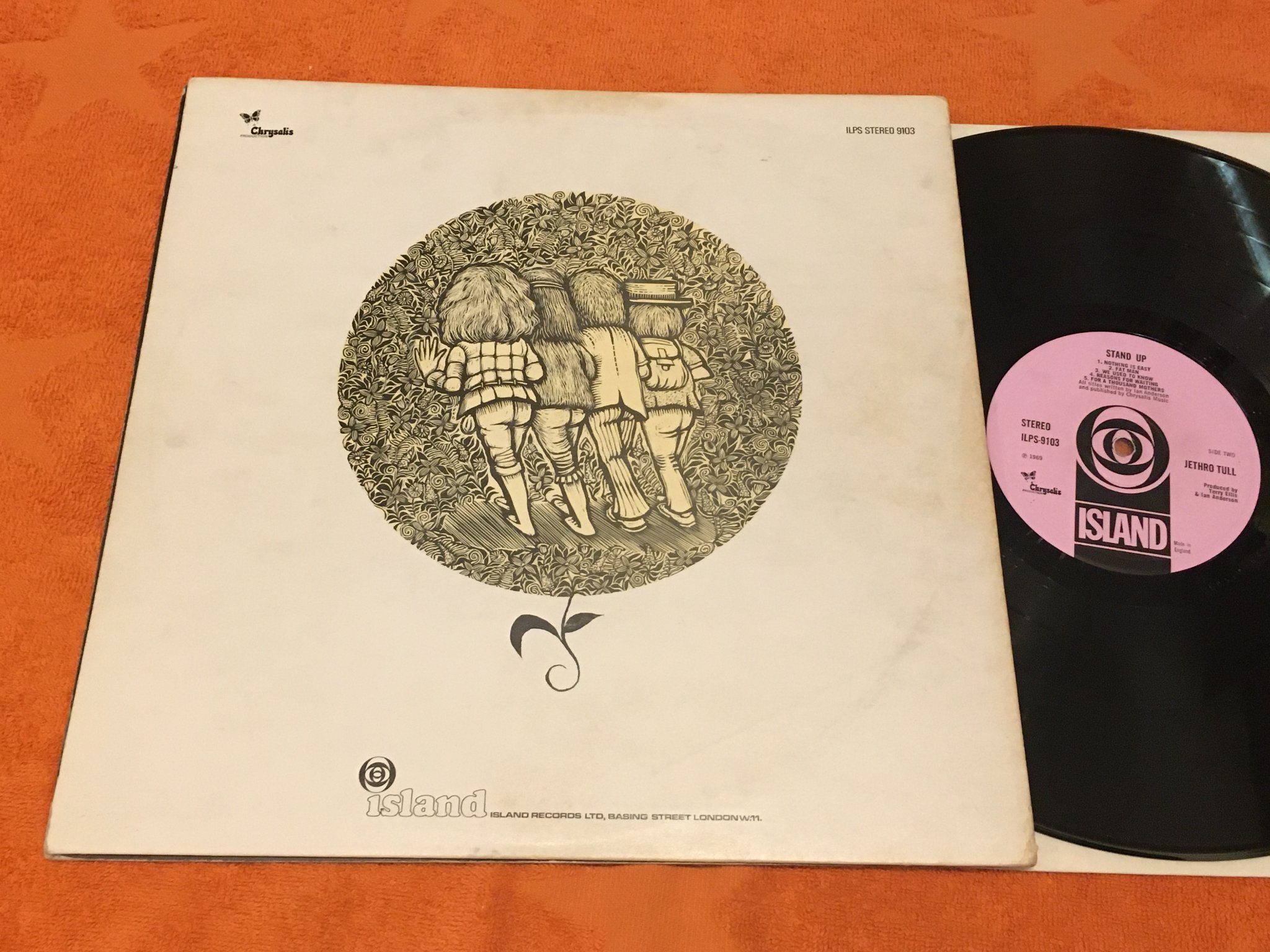 Omslagsbild för skivan JETHRO TULL Stand Up LP -69 2nd UK SONET SLP-3007