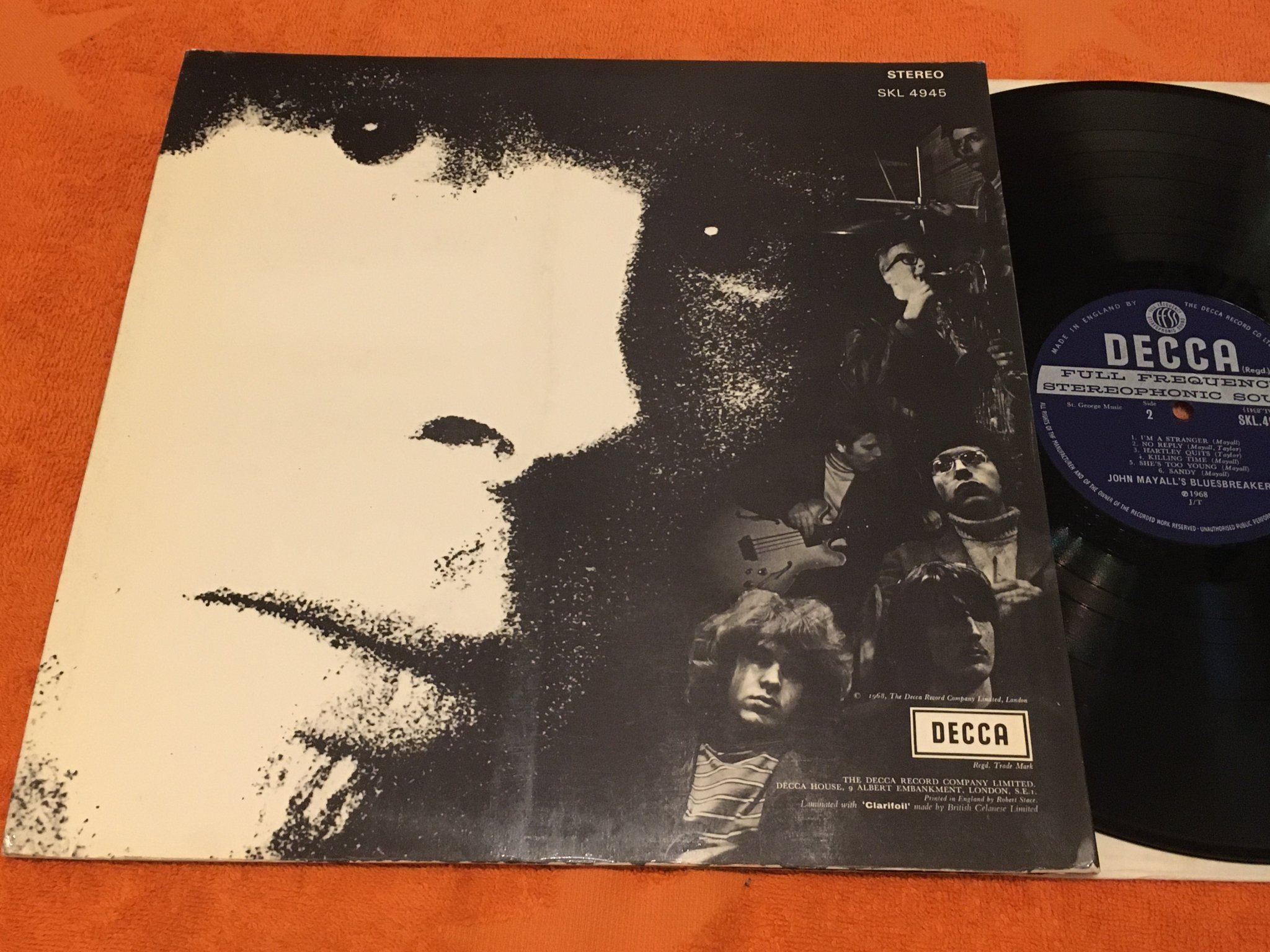 Omslagsbild för skivan JOHN MAYALL’S BLUESBREAKERS Bare Wires LP -68 UK SLK 4945