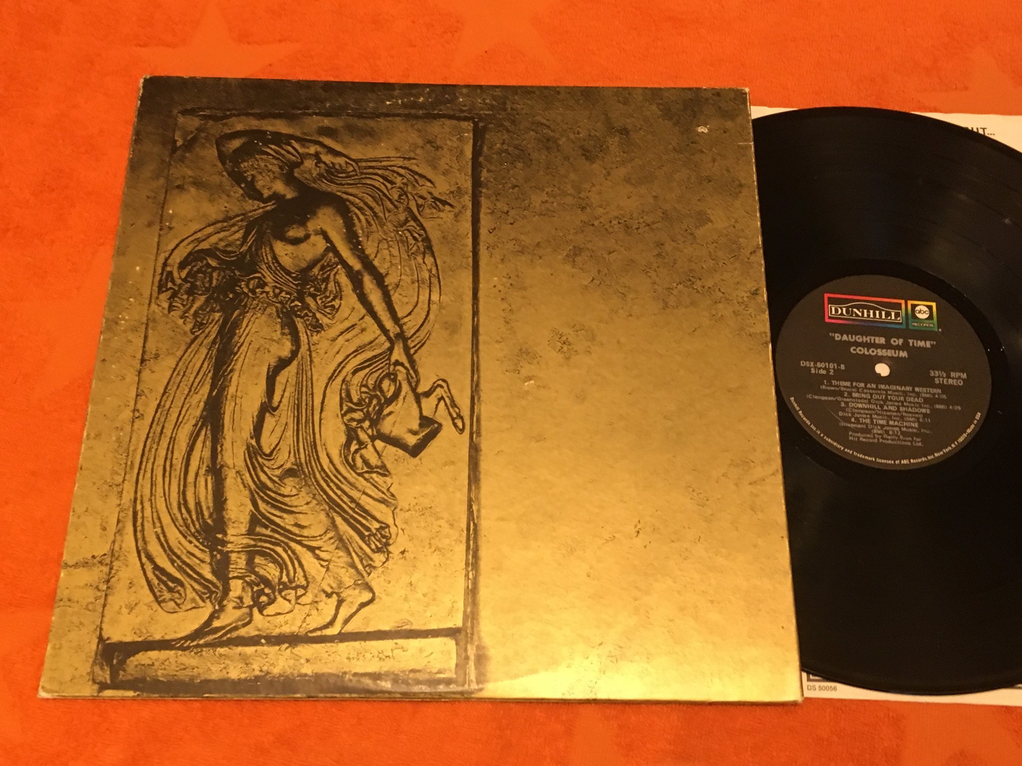 Omslagsbild för skivan COLOSSEUM daughter of time LP -70 US DUNHILL DSX 50101