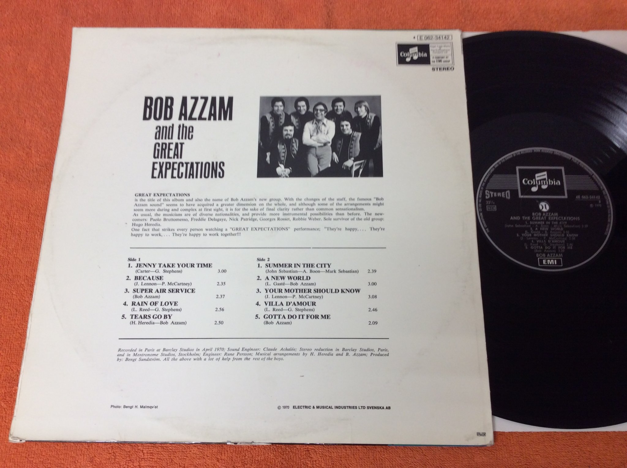 Omslagsbild för skivan BOB AZZAM & THE GREAT EXPECTATIONS LP signerad