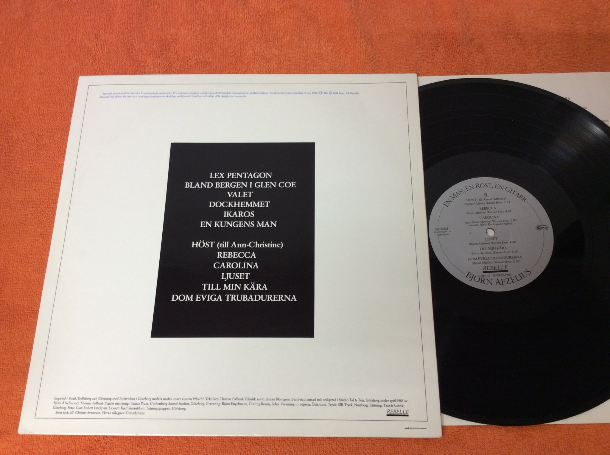 Omslagsbild för skivan BJÖRN AFZELIUS en man en röst en gitarr LP signerad