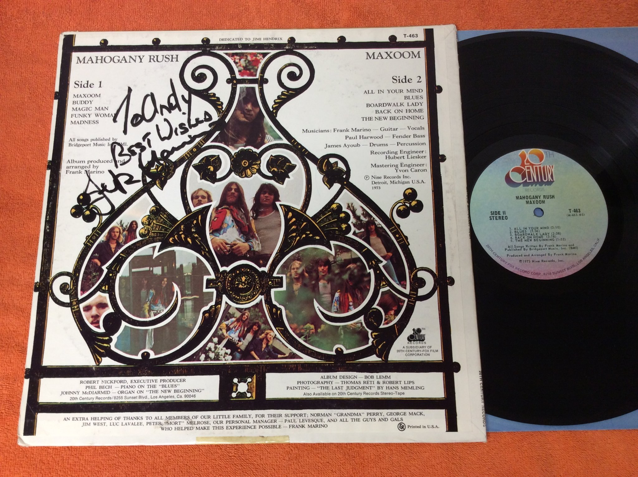 Omslagsbild för skivan MAHOGANY RUSH maxoom LP -73 US signed by frank Marino