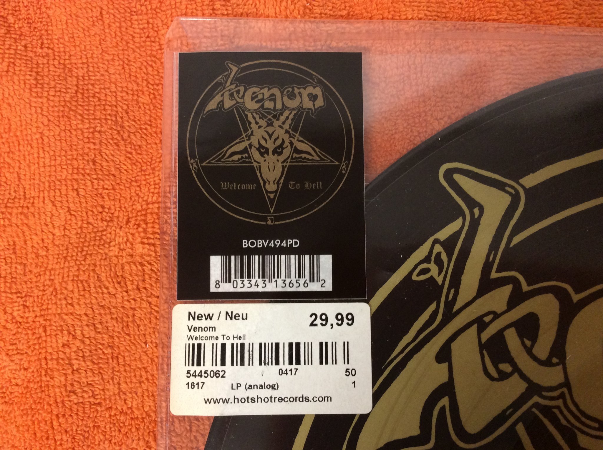 Omslagsbild för skivan VENOM welcome to hell 12” BOBV494PD signerad  WOW!!!!