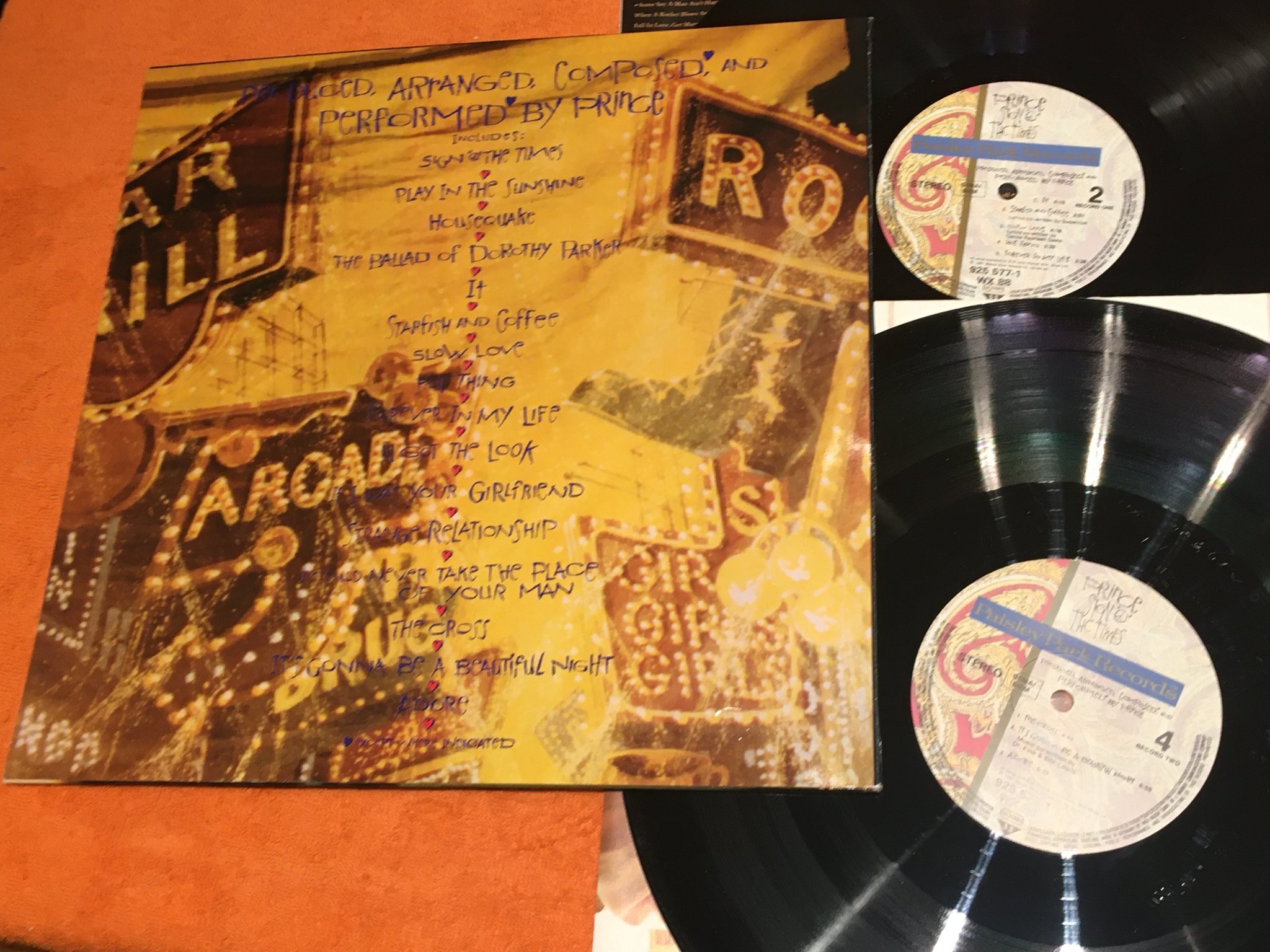 Omslagsbild för skivan PRINCE signs "o" the times 2xLP PAISLEY PARK 925577-1