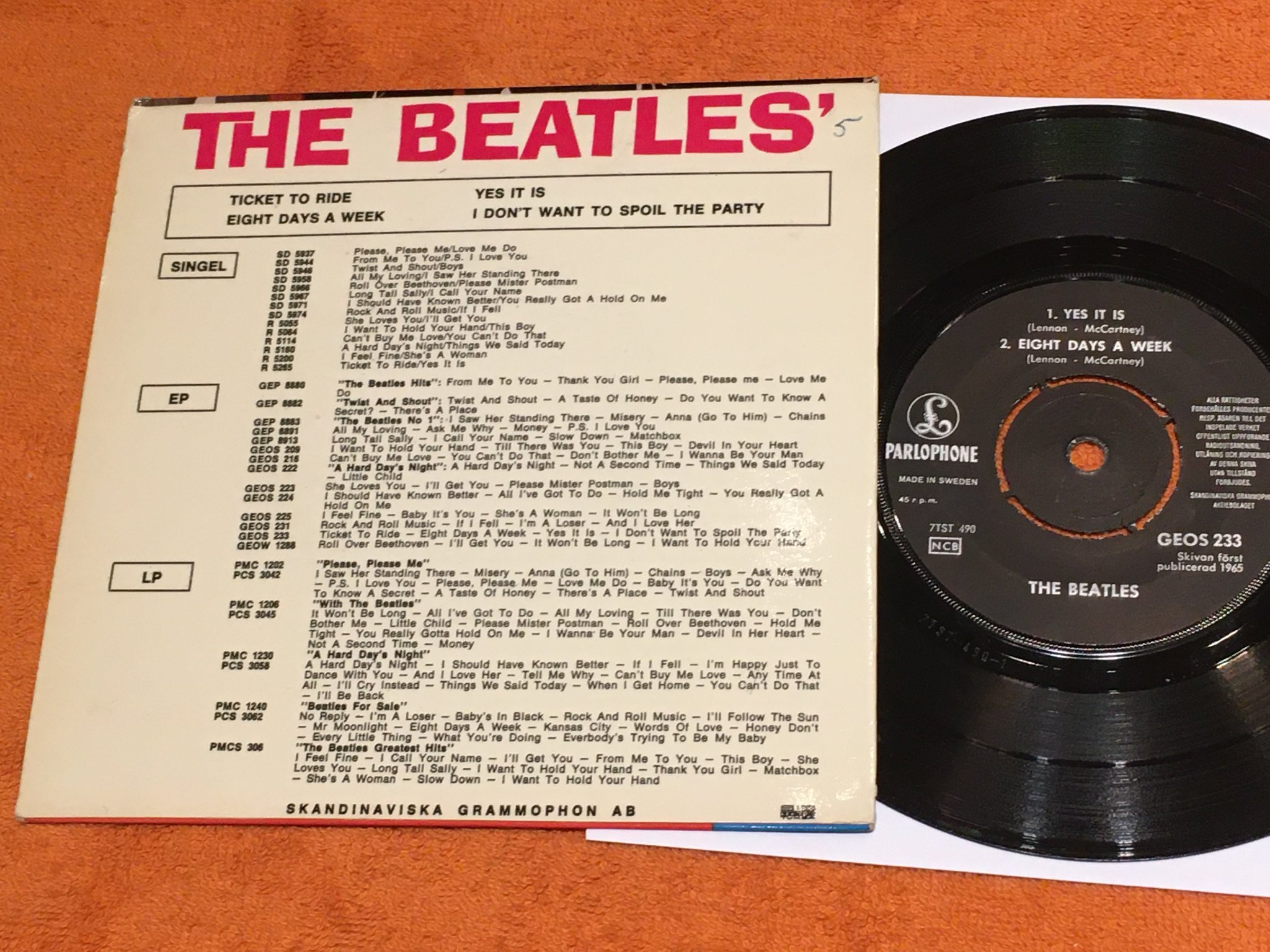 Omslagsbild för skivan THE BEATLES ticket to ride 7”ep PARLOPHONE GEOS 233 black labels