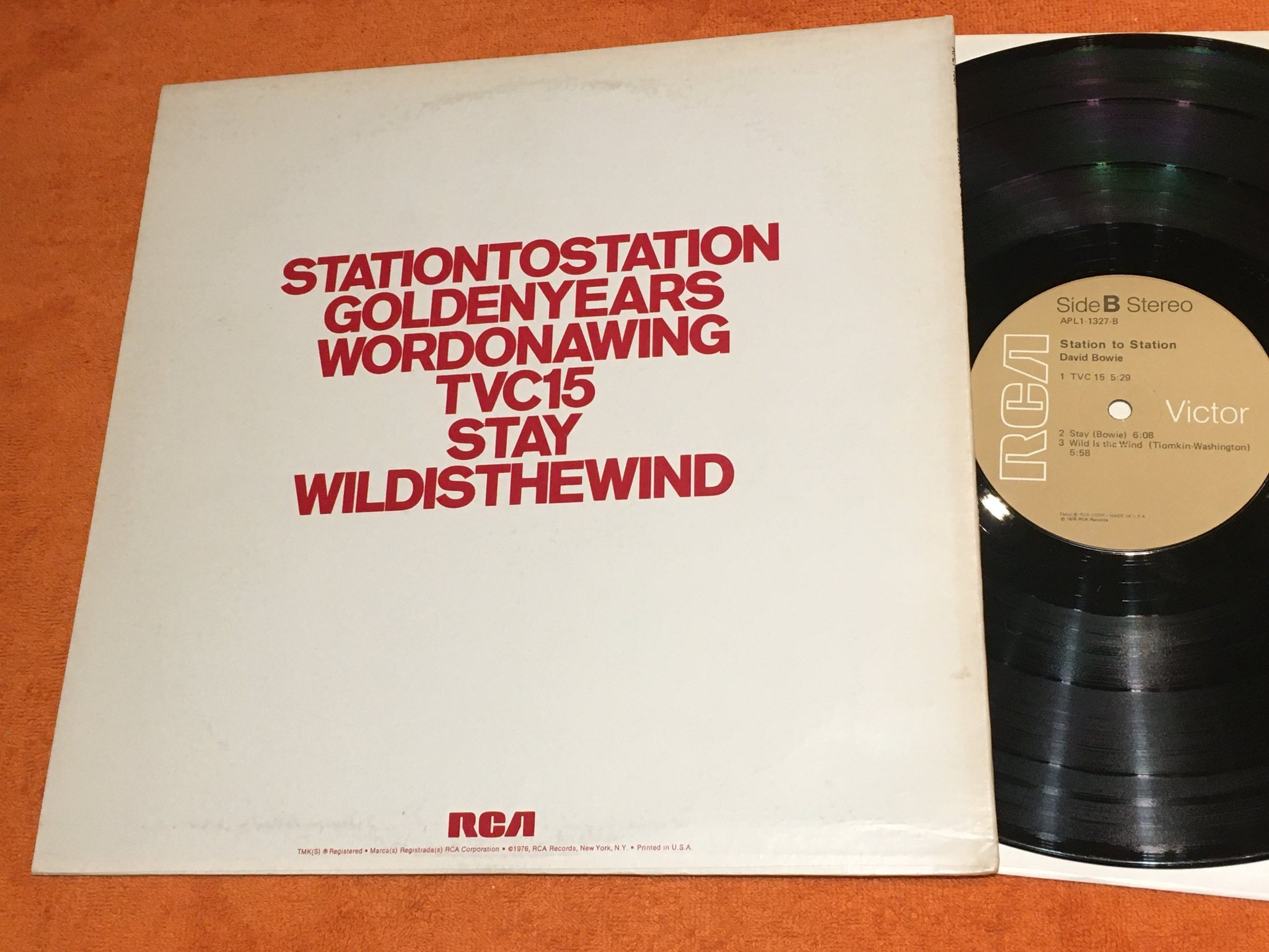 Omslagsbild för skivan DAVID BOWIE station to station LP -76 US RCA APL1 1327