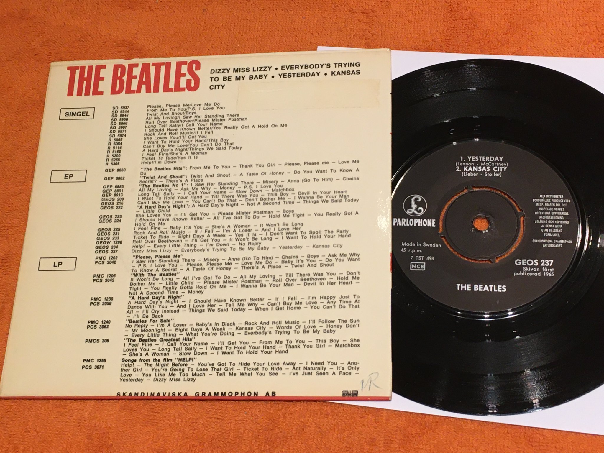 Omslagsbild för skivan THE BEATLES dizzy miss lizzy 7”ep -65 PARLOPHONE GEOS 237