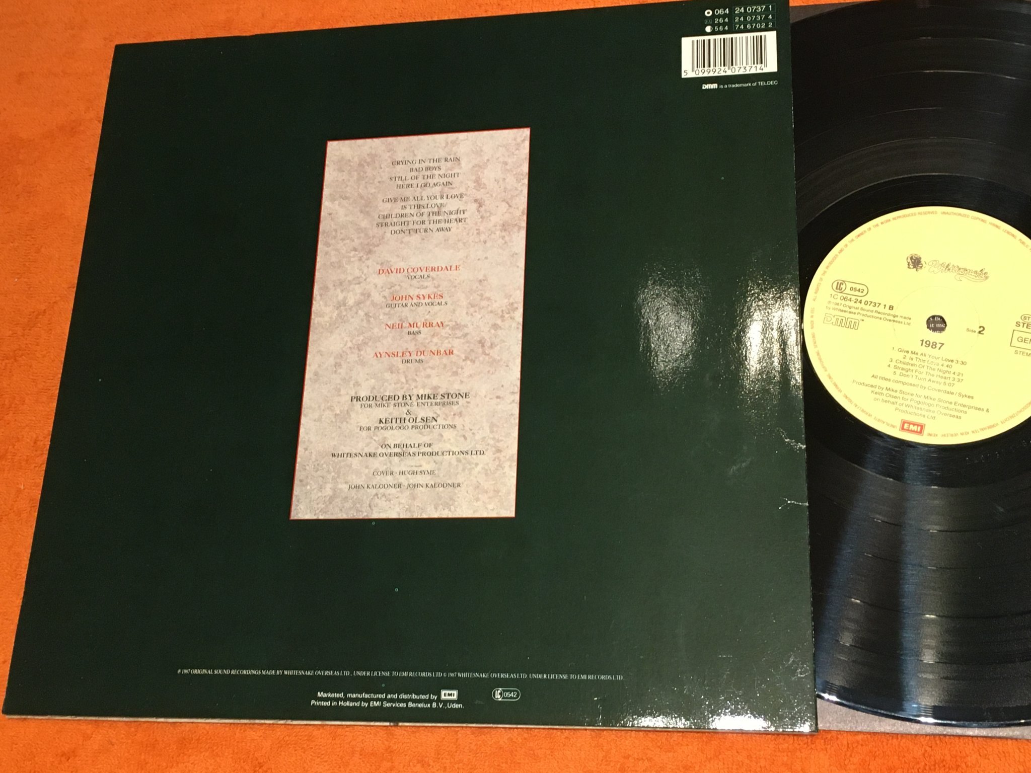 Omslagsbild för skivan WHITESNAKE s/t LP -87 EMI 1C 064-2407371