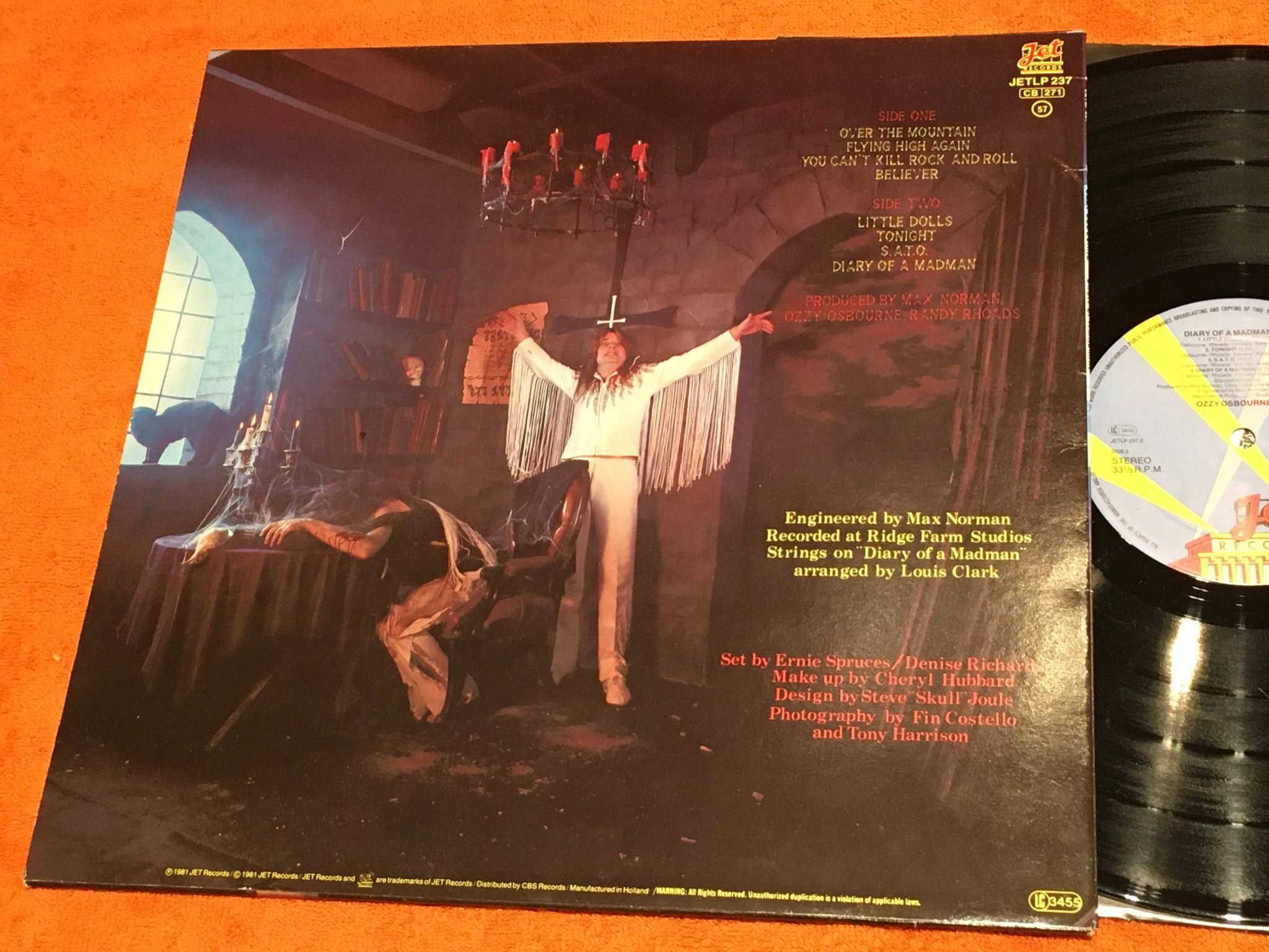 Omslagsbild för skivan OZZY OSBOURNE diary of a madman LP -81 JET JETLP 237