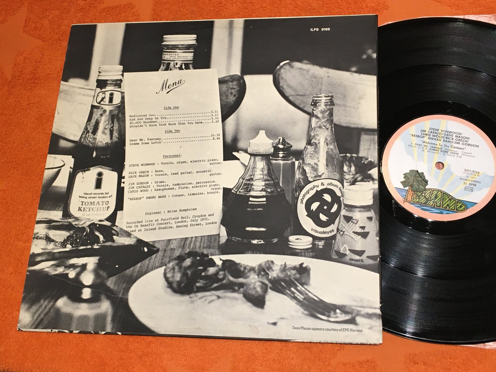 Omslagsbild för skivan STEVE WINWOOD Reebop Kwaku Baah LP -71  ISLAND pink rim ILPS 9166