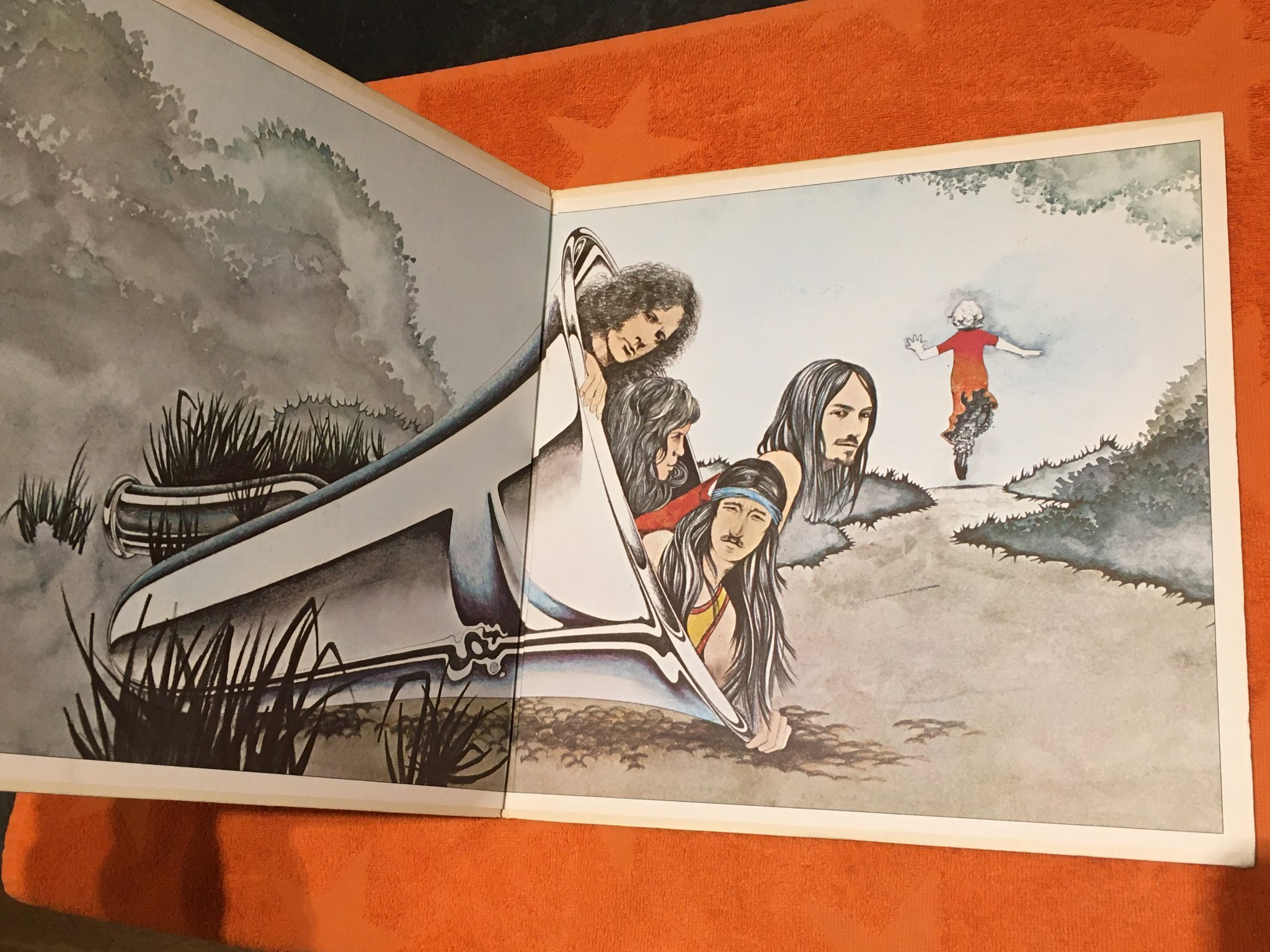 Omslagsbild för skivan ATOMIC ROOSTER in hearing of LP -71 US ELEKTRA EKS-74109