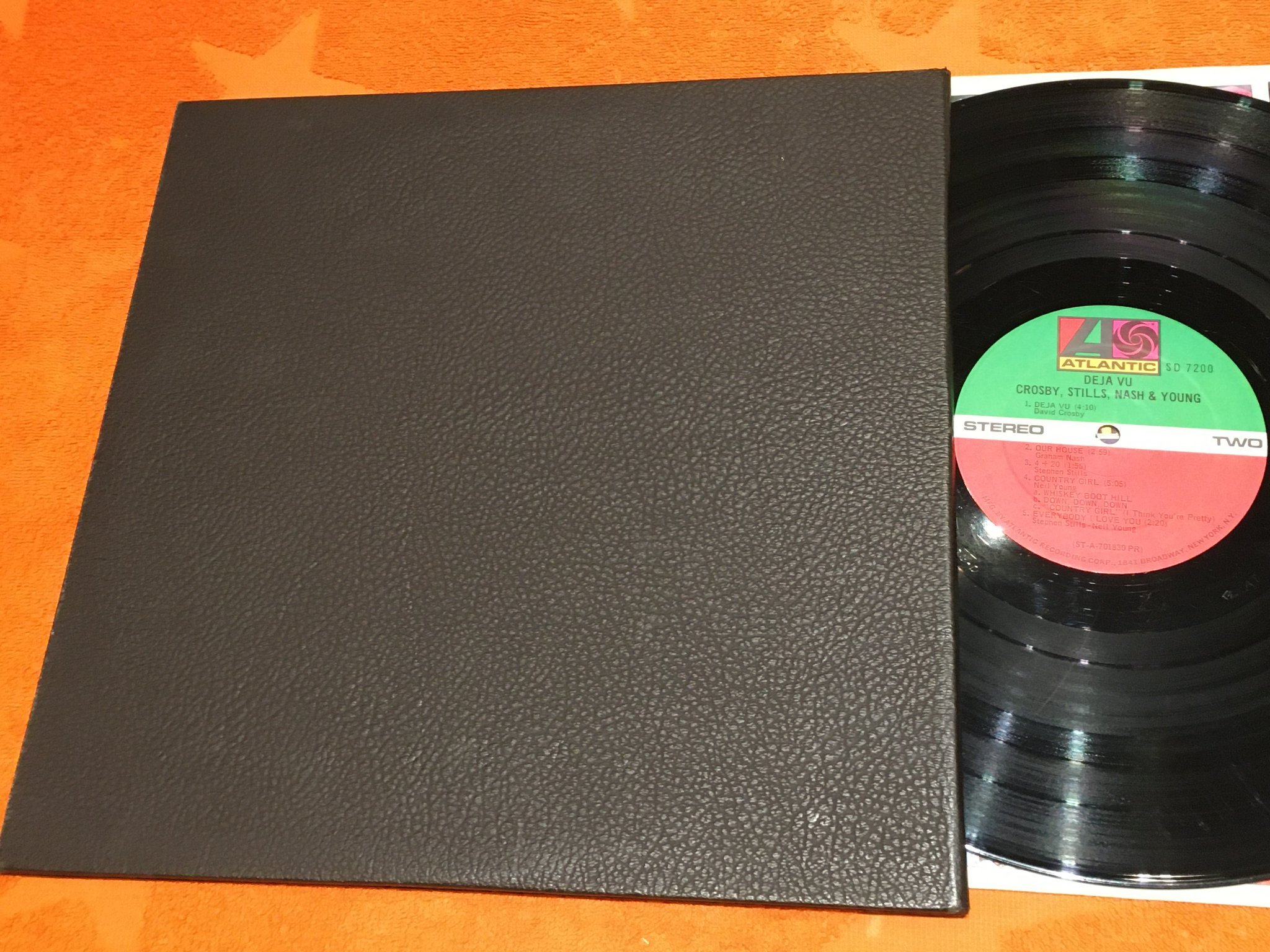 Omslagsbild för skivan CROSBY STILLS NASH & YOUNG deja vu LP -70 US ATLANTIC SD 7200 