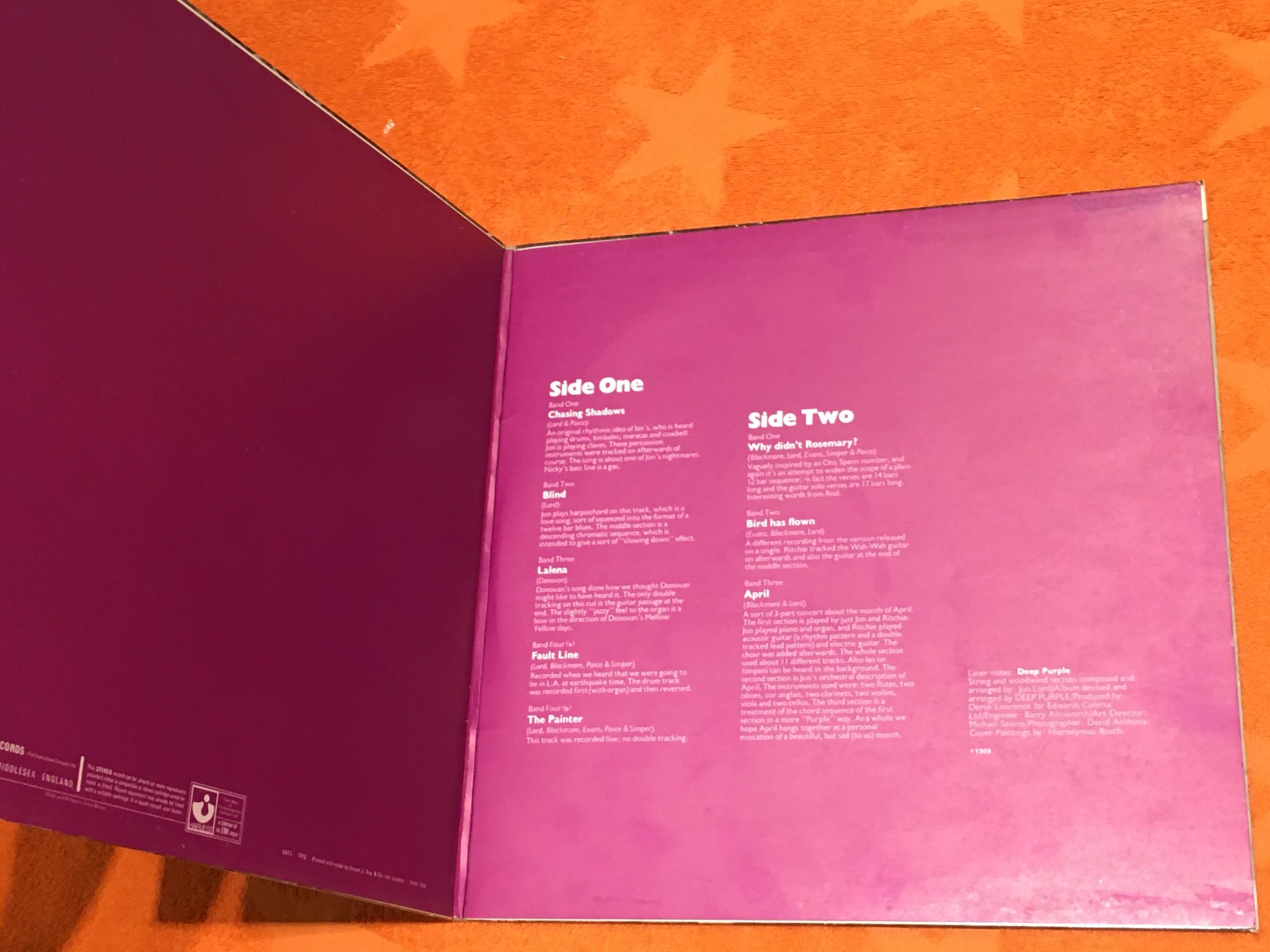 Omslagsbild för skivan DEEP PURPLE s/t LP -69 UK HARVEST SHVL 759 no boxed EMI