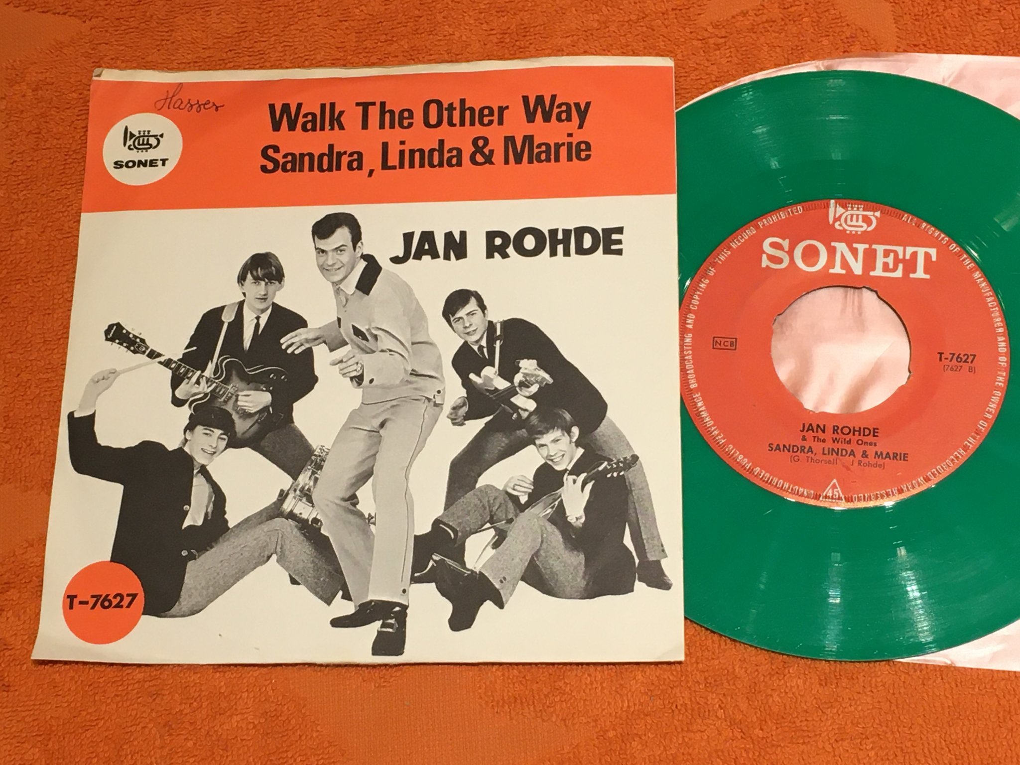 Omslagsbild för skivan JAN ROHDE walk the other way 7” SONET T-7627 green vinyl