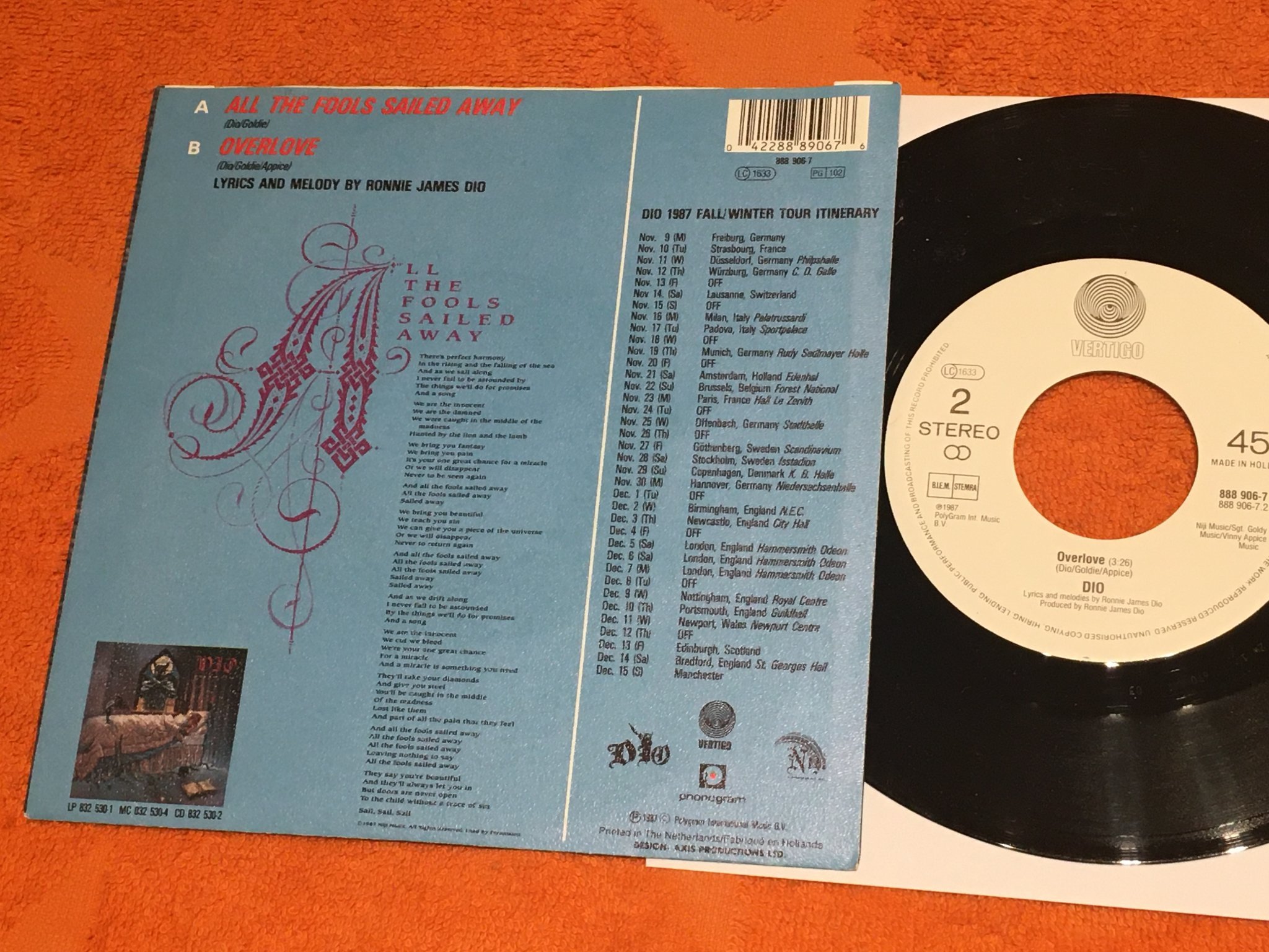 Omslagsbild för skivan DIO all the fools sailed away 7”  -87 VERTIGO 888906-7