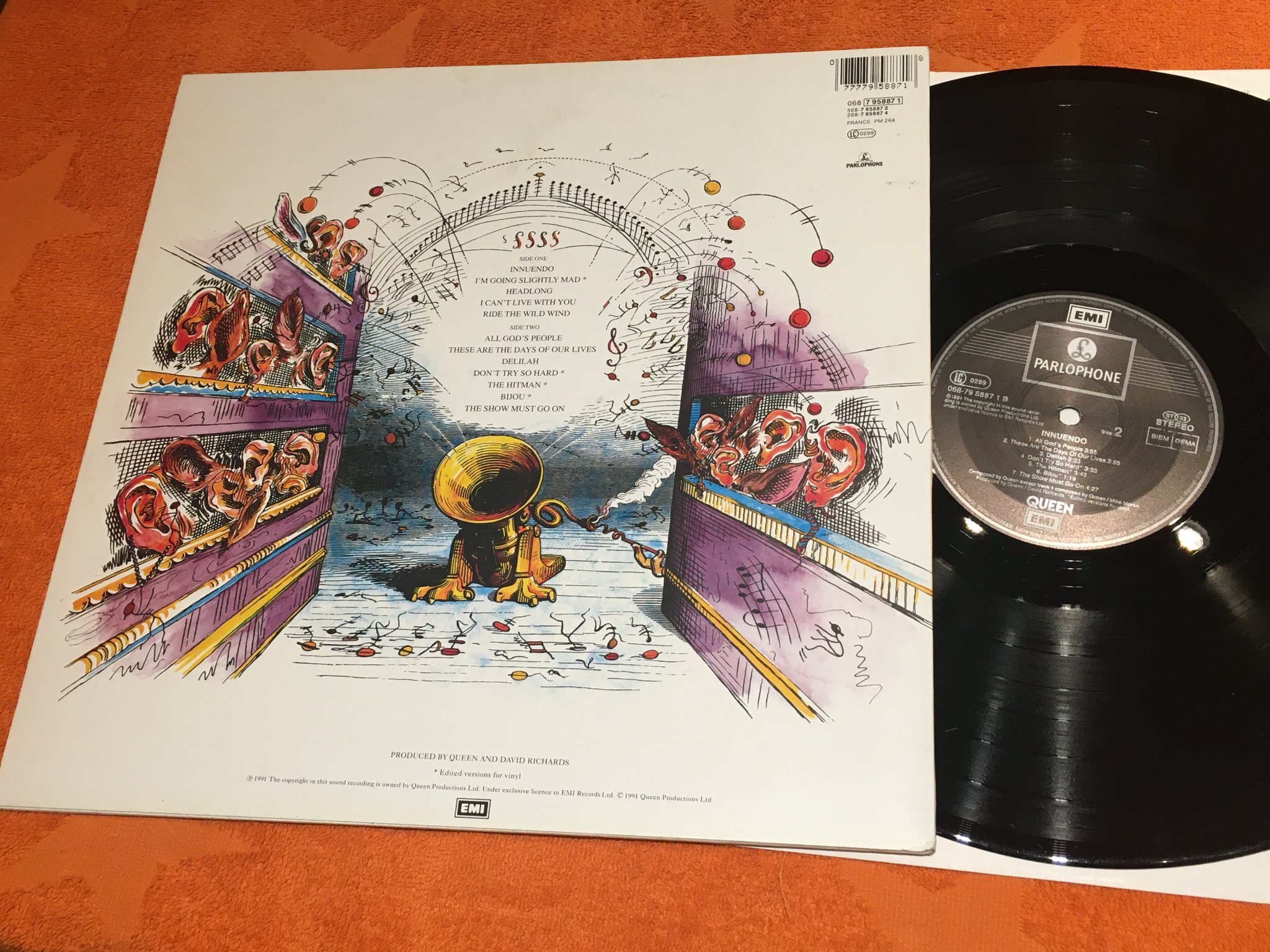 Omslagsbild för skivan QUEEN innuendo LP -91 re PARLOPHONE 068-79 5887 1