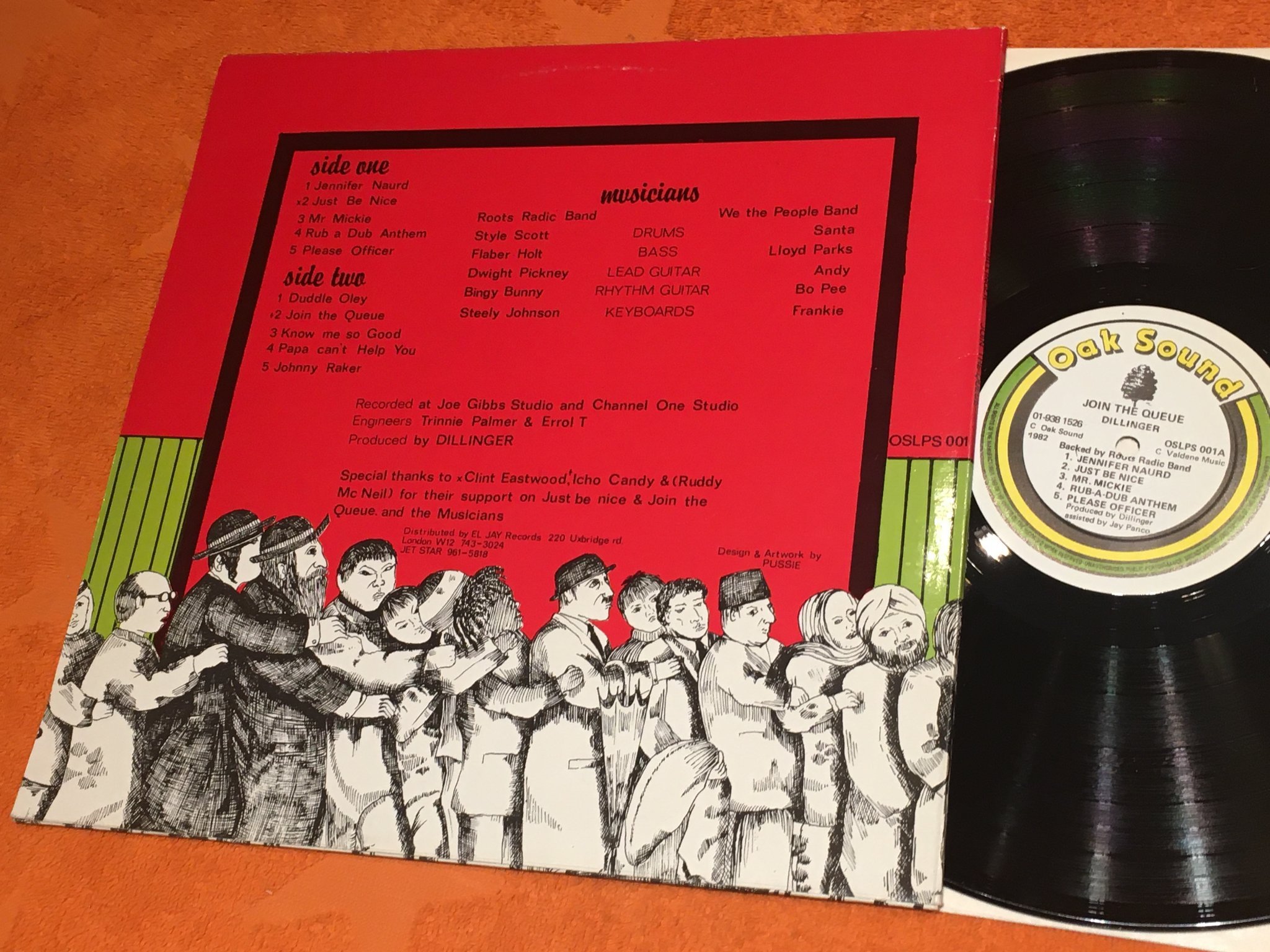 Omslagsbild för skivan DILLINGER with ROOTS RADICS join the queue LP -82 UK OAK SOUND OSLPS 001