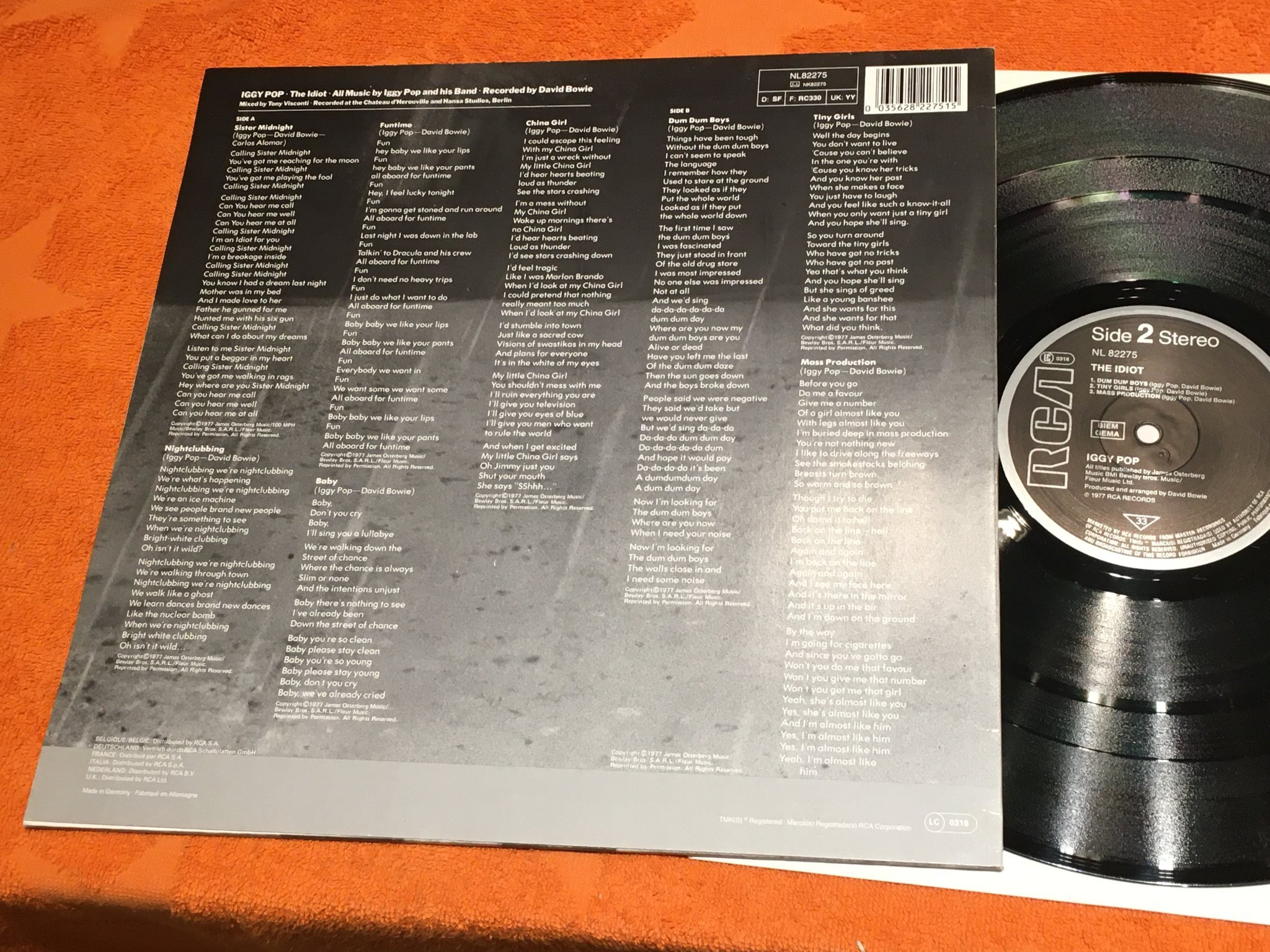 Omslagsbild för skivan IGGY POP the idiot LP 77 RCA NL 82275