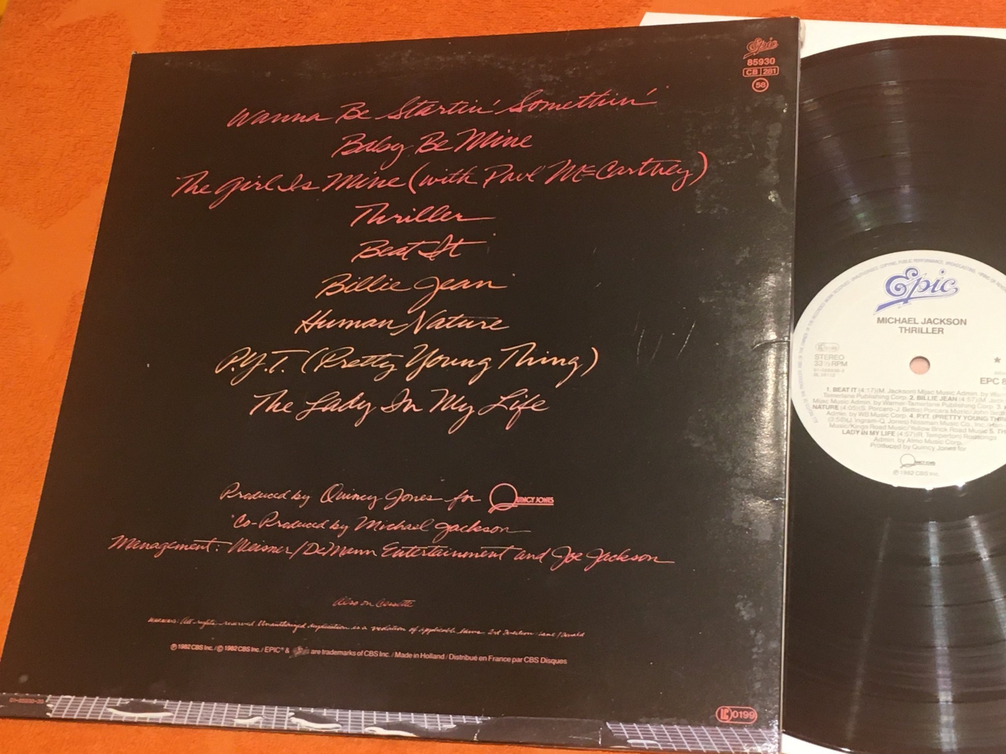 Omslagsbild för skivan MICHAEL JACKSON thriller LP -82 EPIC 85930