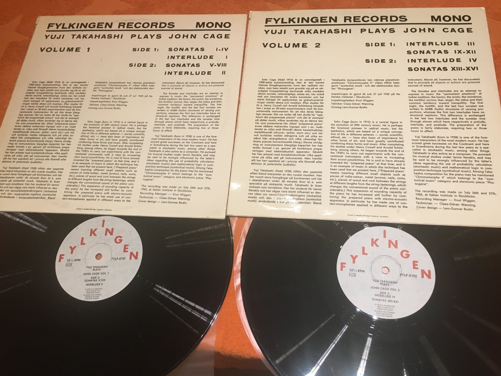 Omslagsbild för skivan 2 st YUJI TAKAHASHI plays JOHN CAGE volym 1 & 2 2xLP FYLKINGEN FYLP-X101 & X102