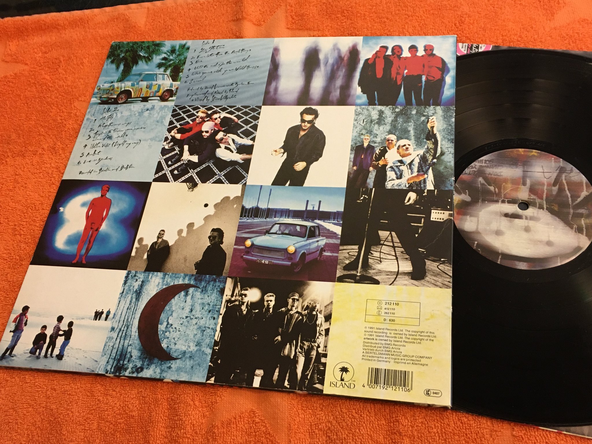 Omslagsbild för skivan U2 achtung baby LP -91 ISLAND 212110