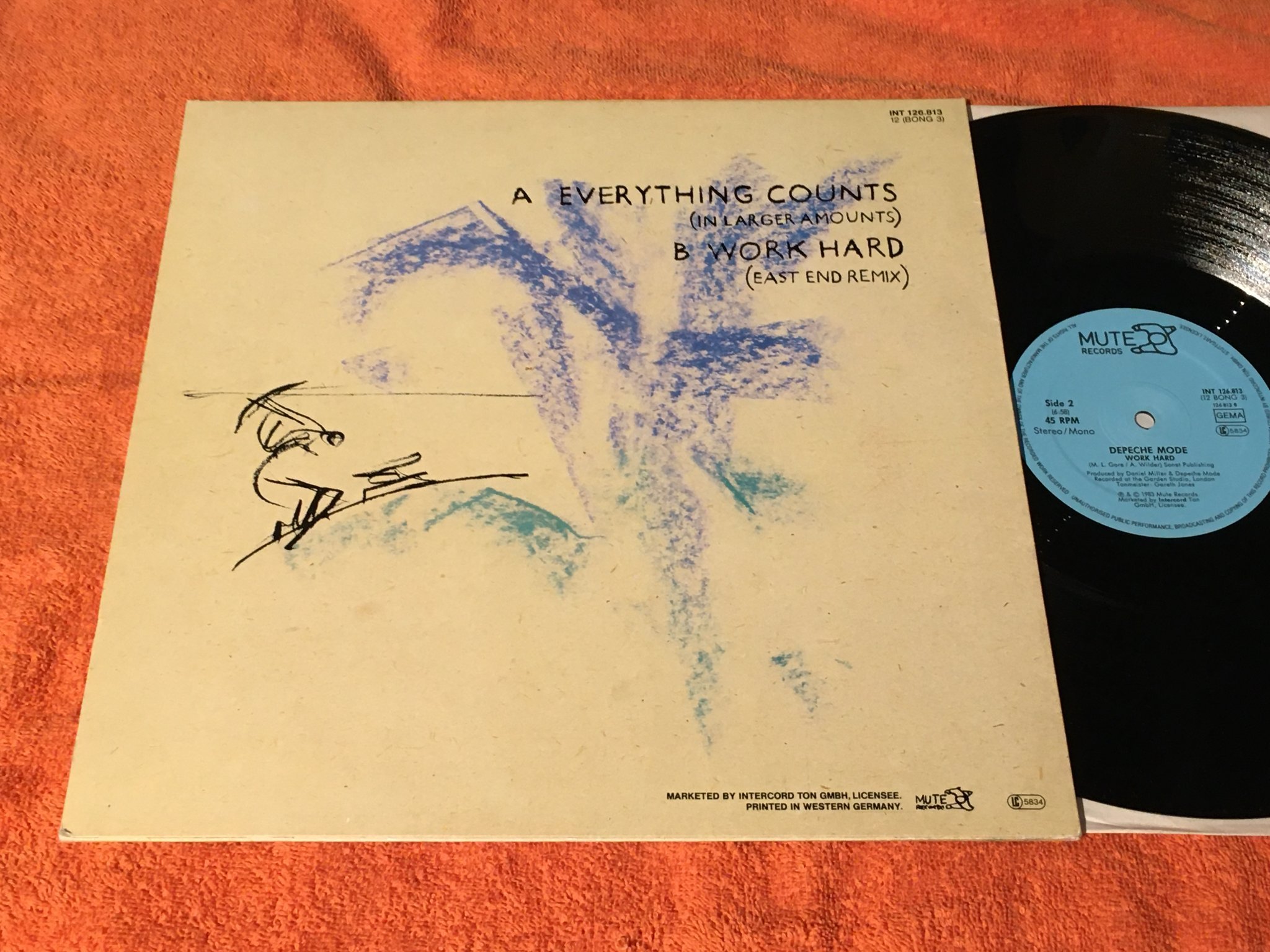 Omslagsbild för skivan DEPECHE MODE everything counts 12”single -83 MUTE  INT 126.813