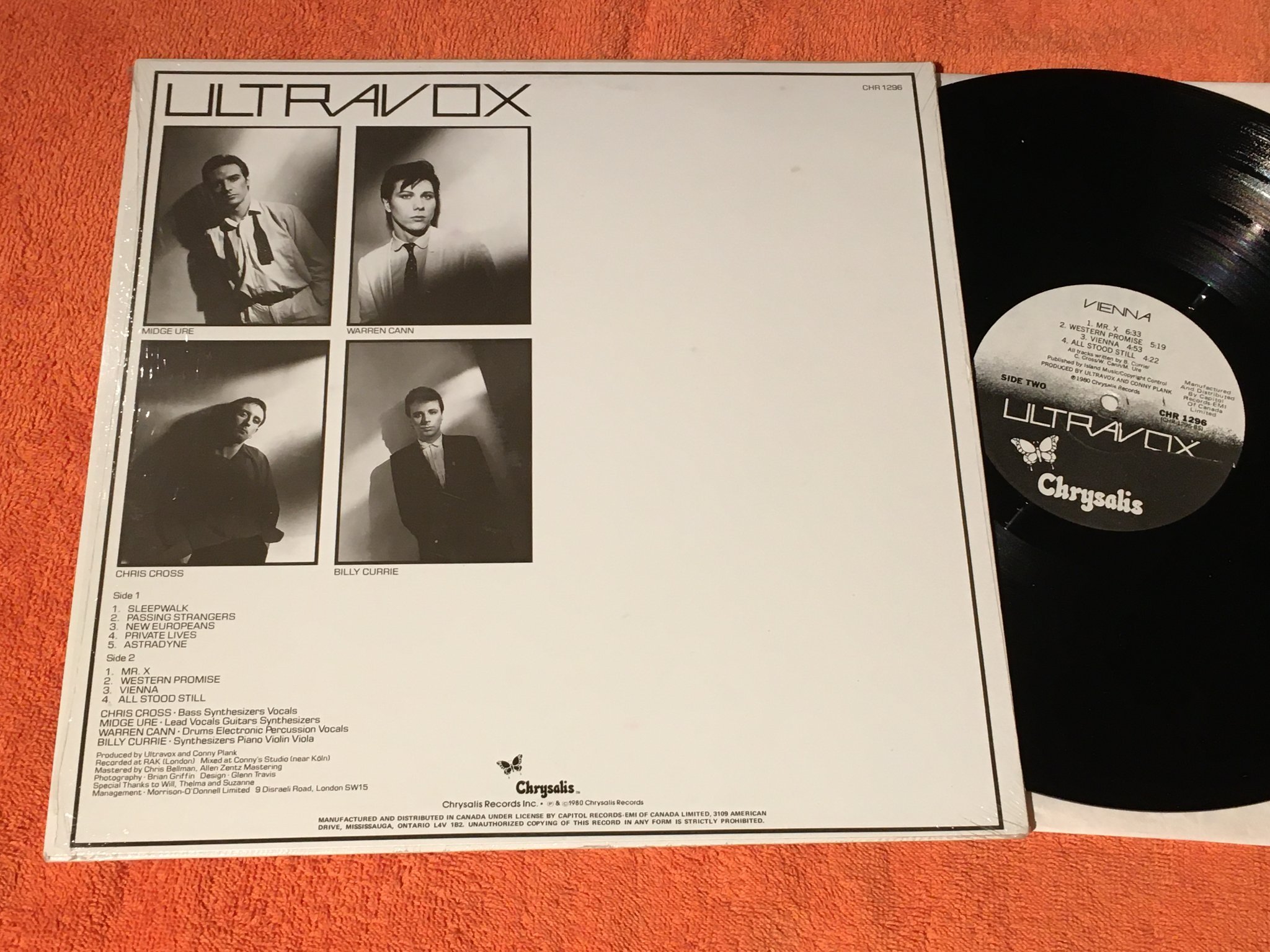 Omslagsbild för skivan ULTRAVOX Vienna LP -80 CHRYSALIS CHR 1296