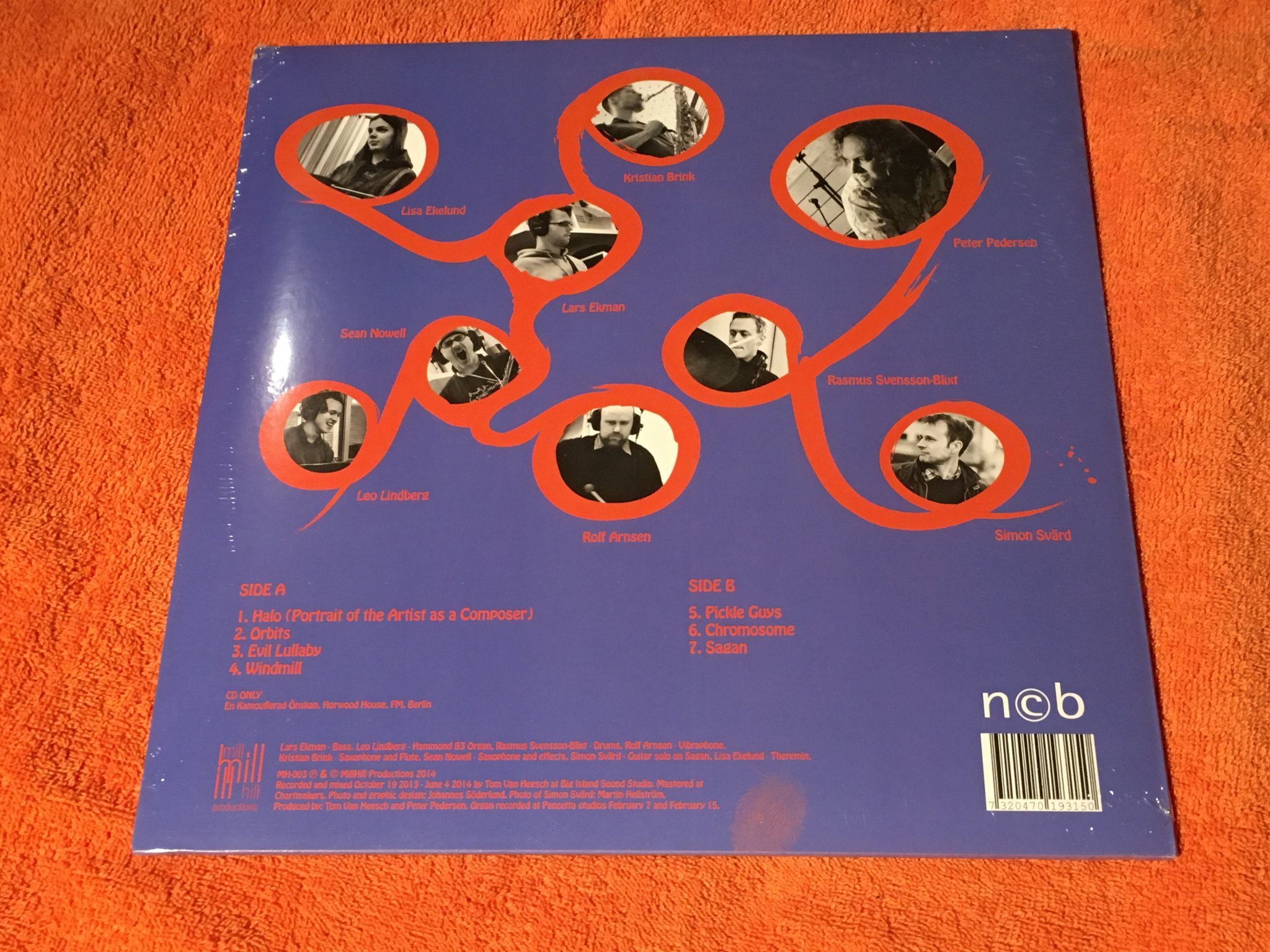 Omslagsbild för skivan POCKET SIZE exposed undercurrents LP 2014 Swe MILL HILL MH-003