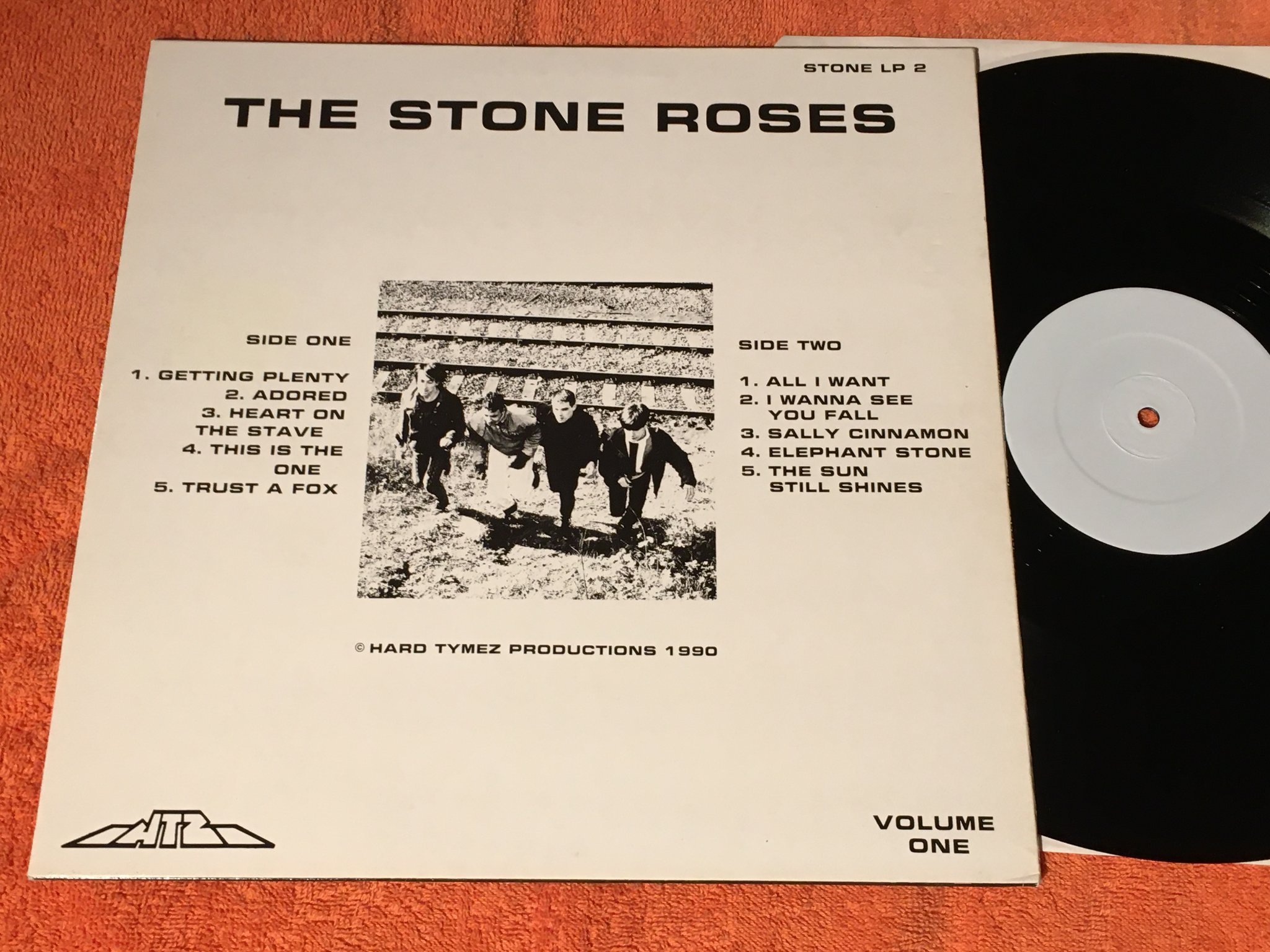 Omslagsbild för skivan THE STONE ROSES demo album LP HARD TYMEZ PRODUCTION STONE LP 2 