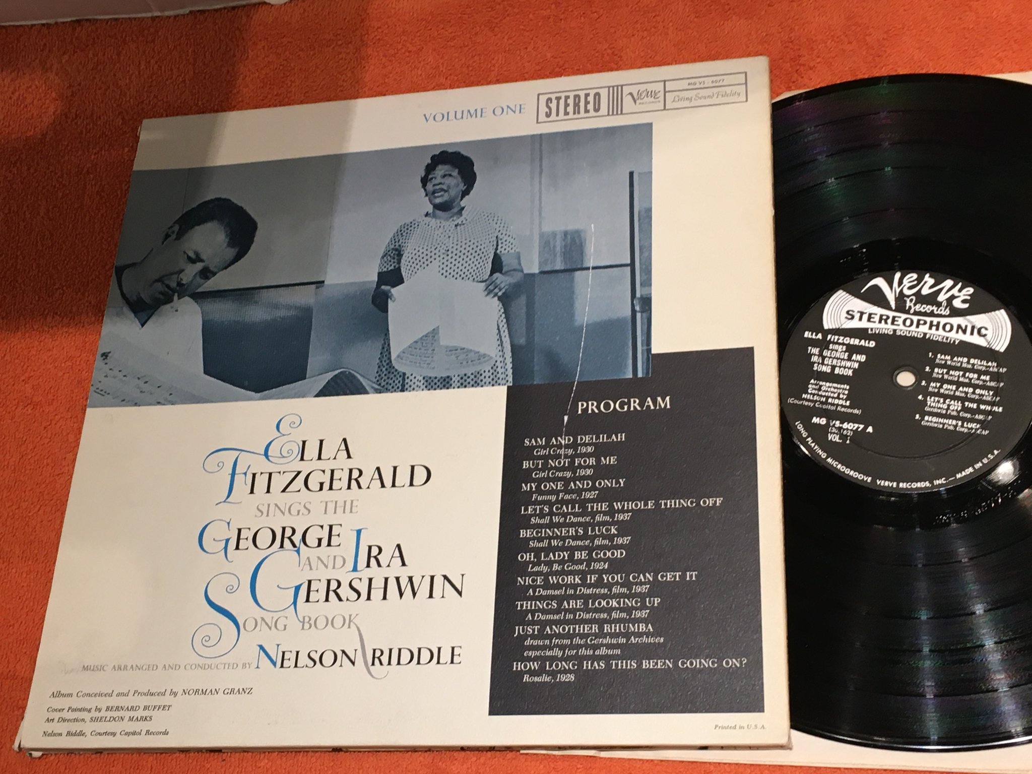 Omslagsbild för skivan ELLA FITZGERALD sings the George & Ira Gershwin song book LP -59 US VERVE MG VS-
