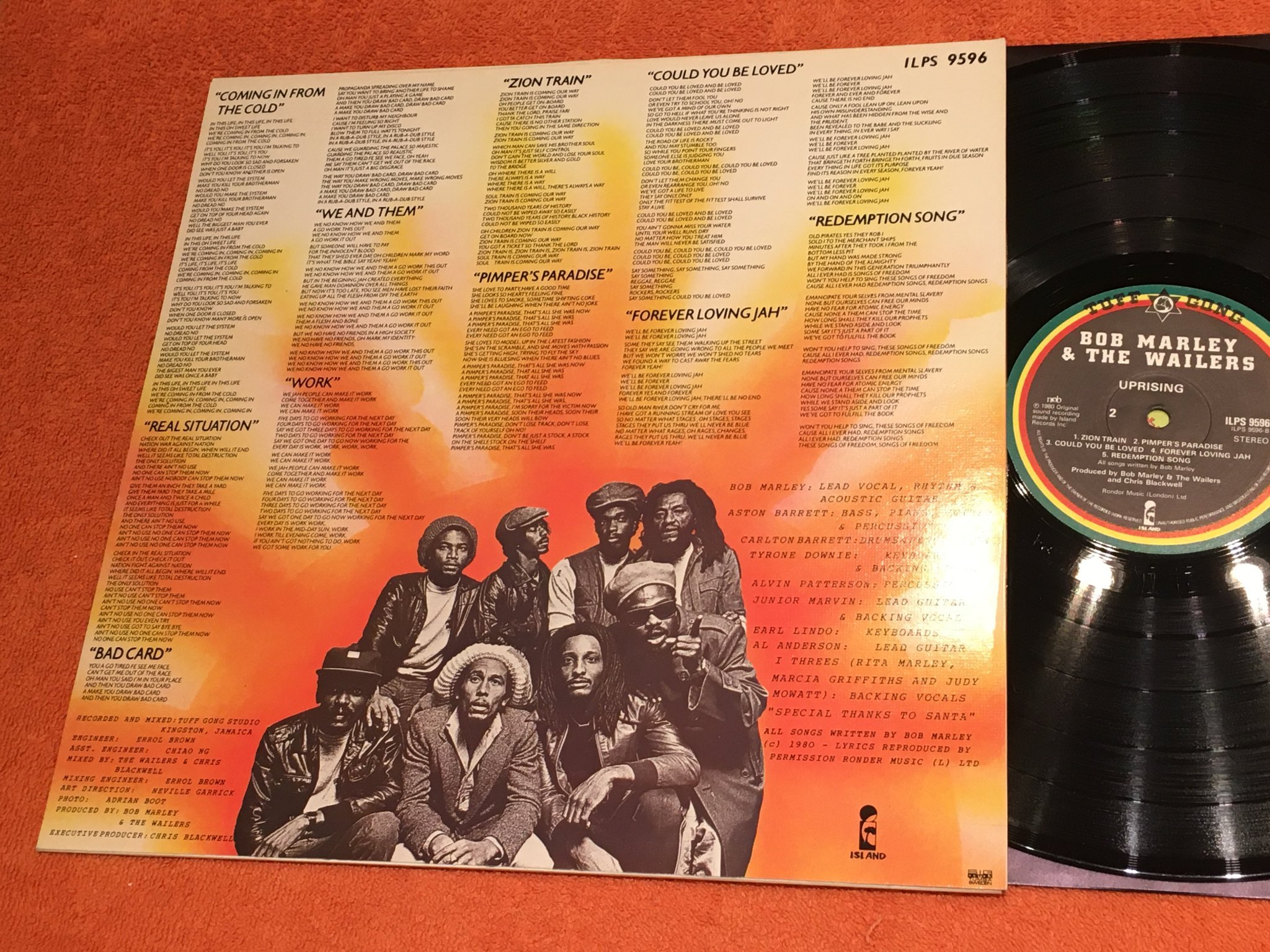Omslagsbild för skivan BOB MARLEY & THE WAILERS uprising LP -80 Swe TUFF GONG ILPS 9596