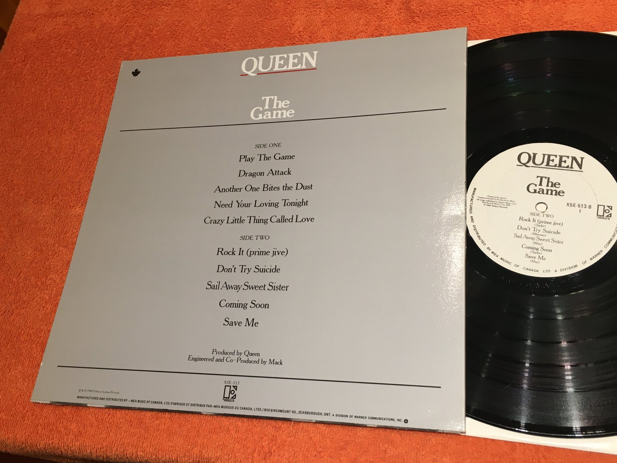 Omslagsbild för skivan QUEEN the game LP -80 Can ELEKTRA X5E-513