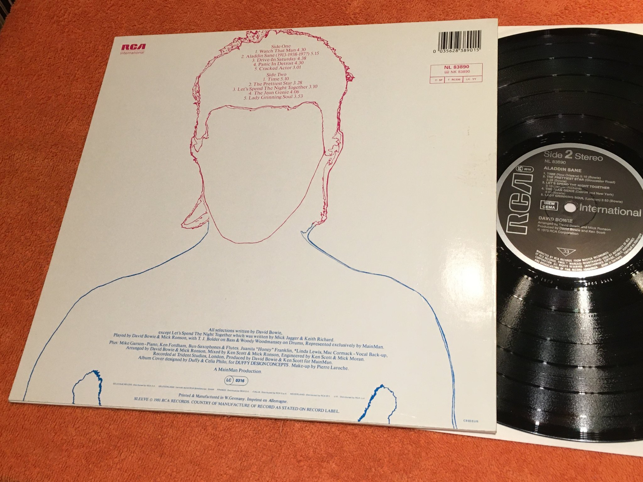 Omslagsbild för skivan DAVID BOWIE Aladdin sane LP Ger RCA NL 83890