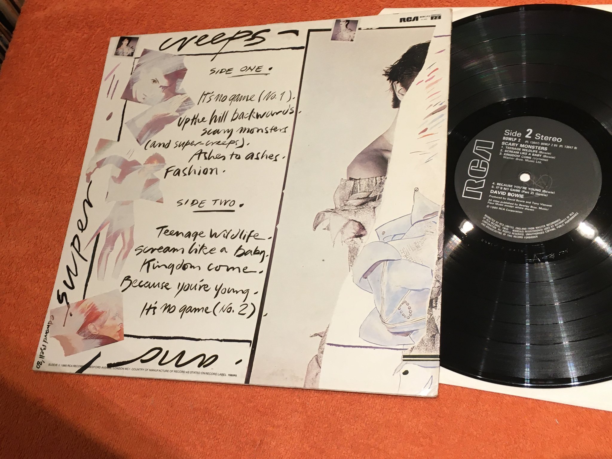 Omslagsbild för skivan DAVID BOWIE scary monsters LP UK RCA BOWLP 2