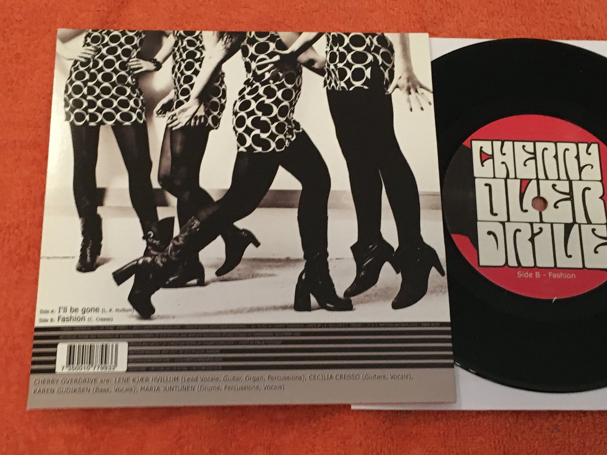 Omslagsbild för skivan Cherry Overdrive - I`ll Be Gone7"single 2009 HEPTOWN HTR993