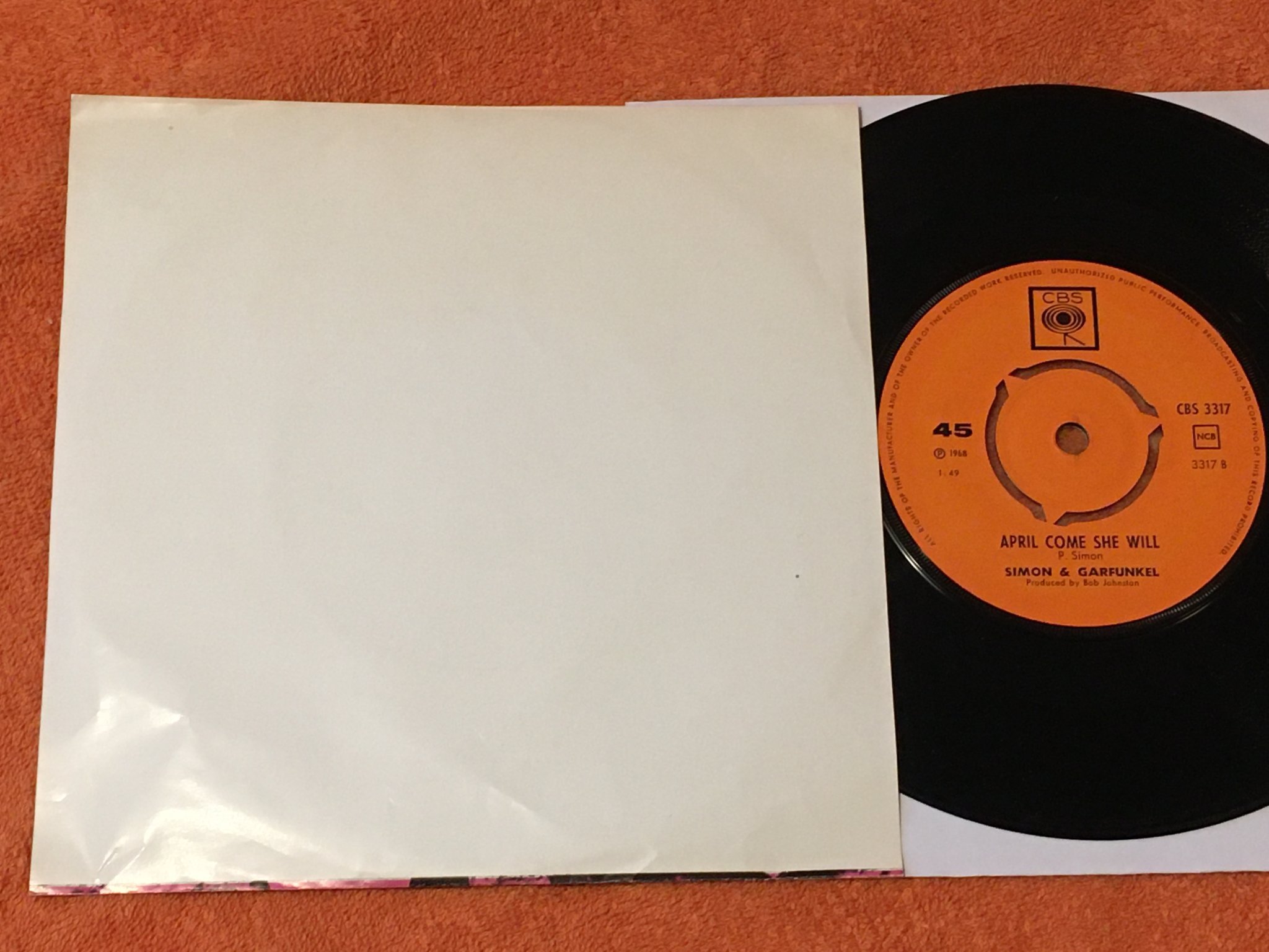 Omslagsbild för skivan SIMON & GARFUNKEL April come she will 7"single -68 CBS 3317