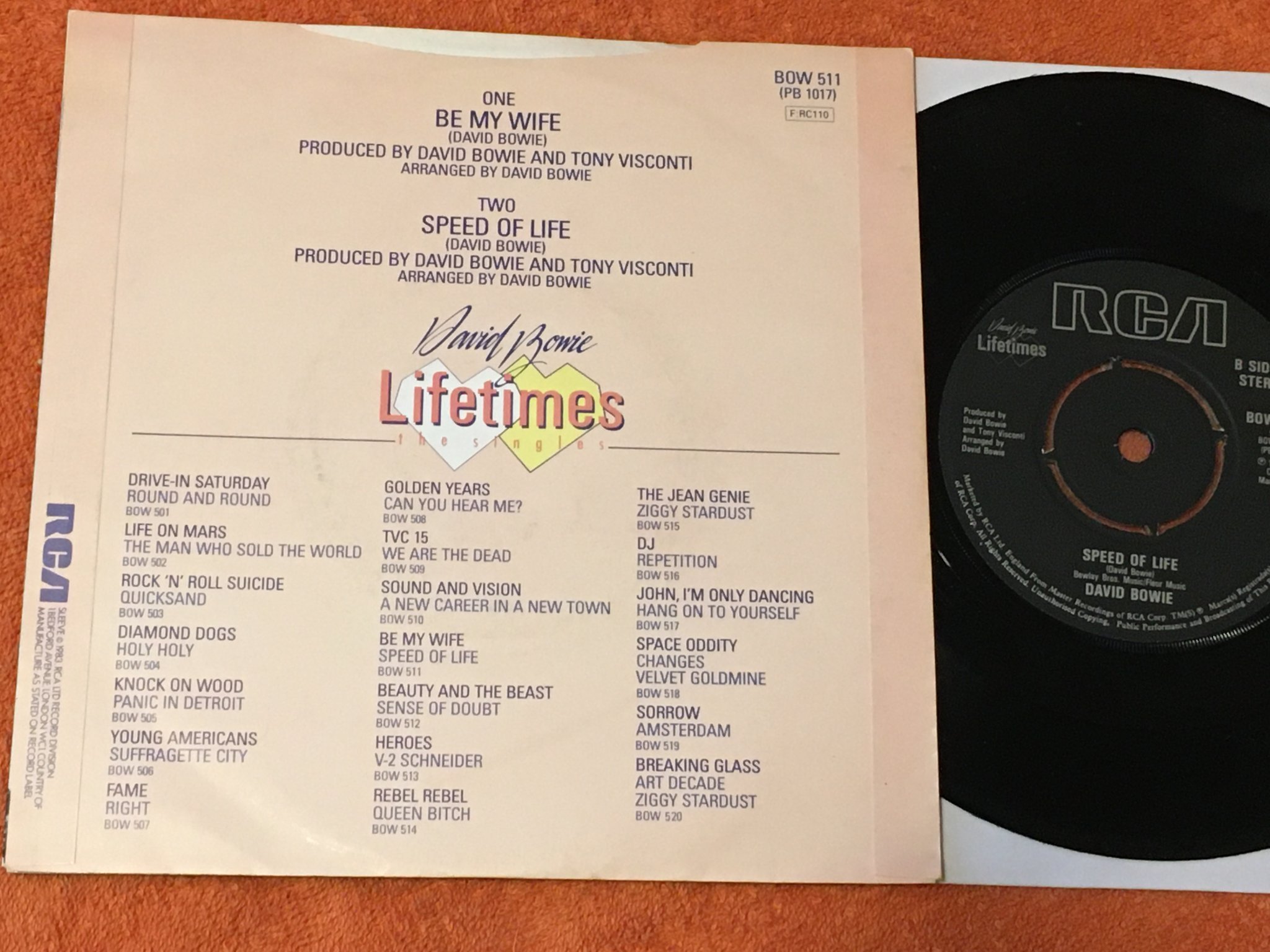 Omslagsbild för skivan David Bowie - be my wife 7"single UK RCA BOW 511