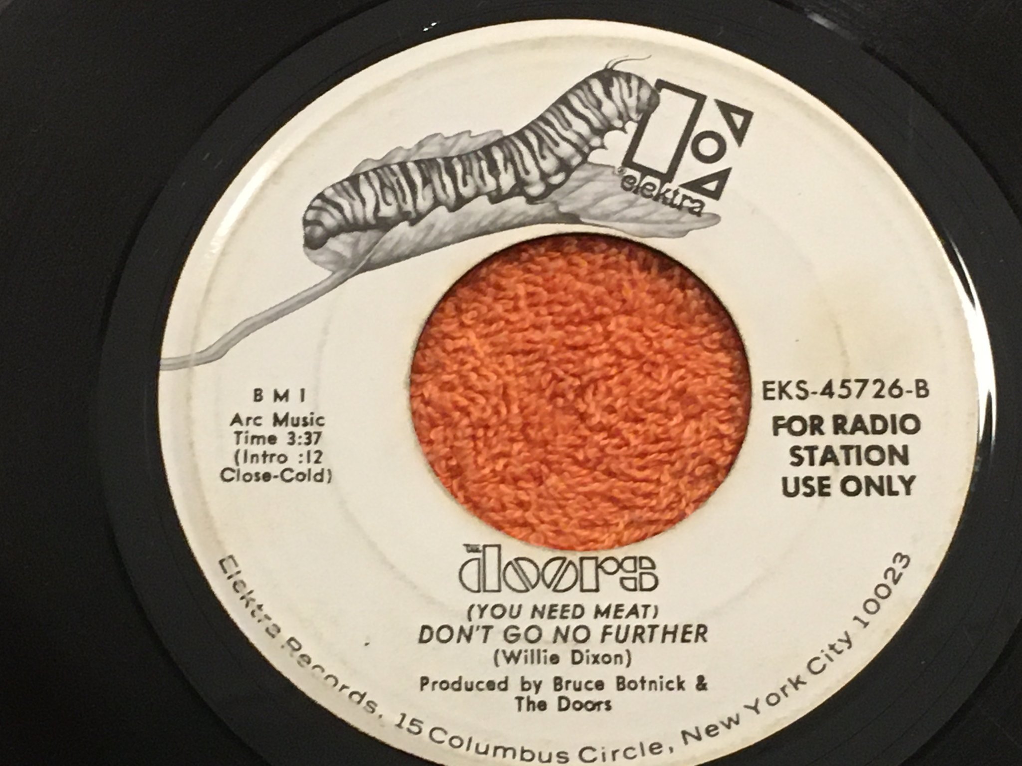 Omslagsbild för skivan THE DOORS love her madly 7"single US ELEKTRA EKS 45726 promo