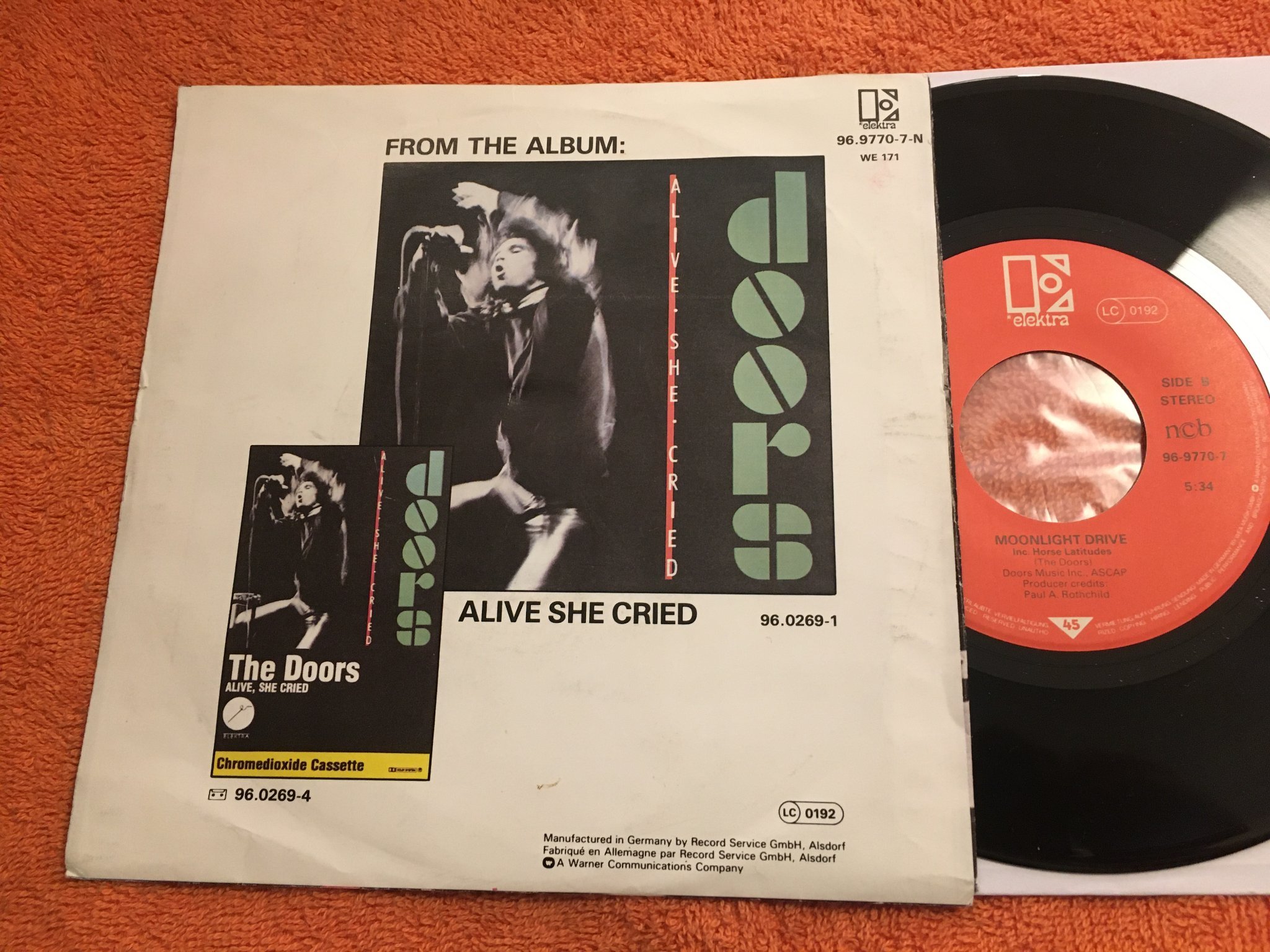 Omslagsbild för skivan THE DOORS Gloria 7"single ELEKTRA 96-9770-7