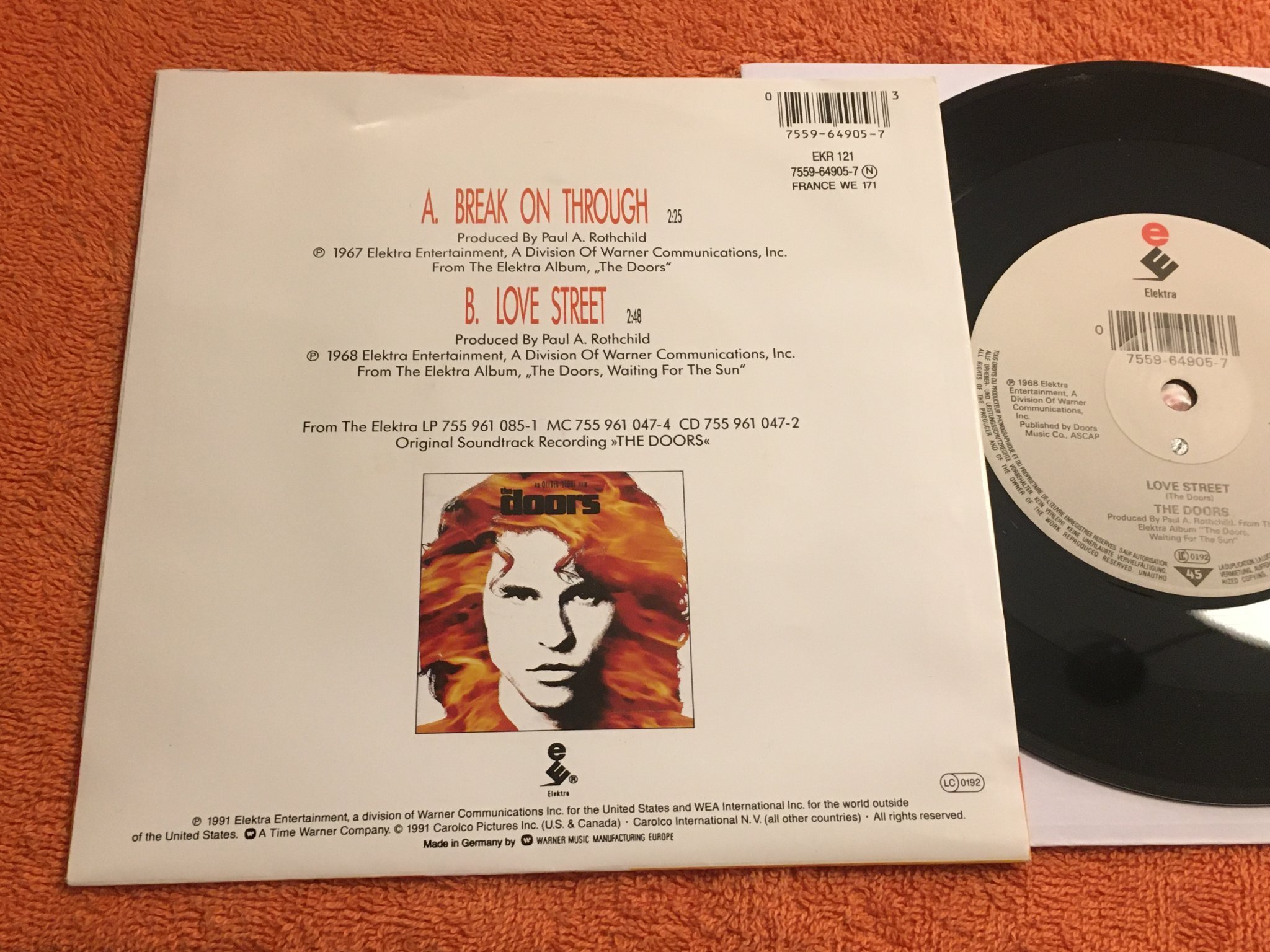 Omslagsbild för skivan THE DOORS break on through 7"single ELEKTRA 7559-64905-7