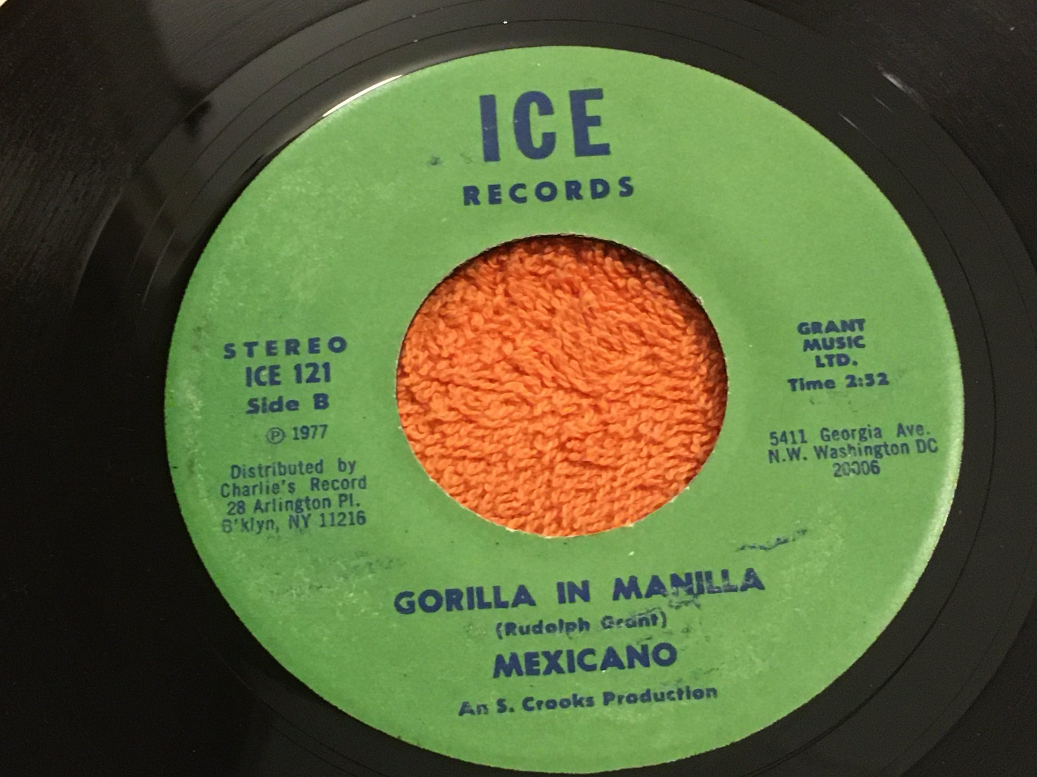 Omslagsbild för skivan MEXICANO gorilla in Manilla 7" -77 US ICE 121 reggae