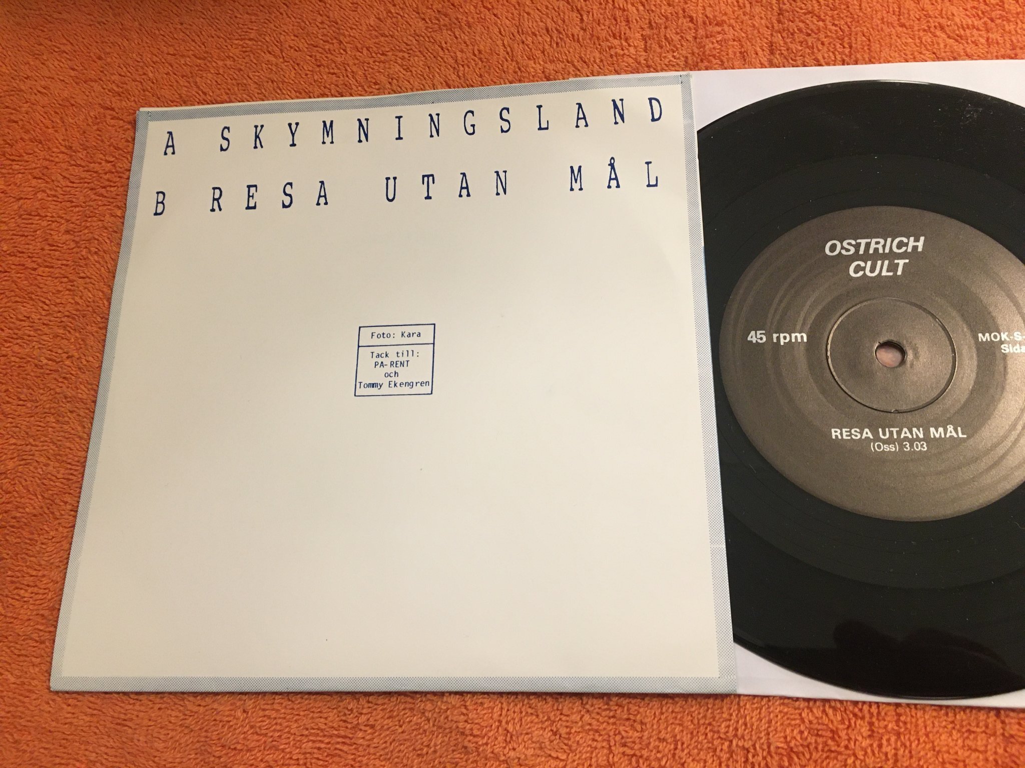 Omslagsbild för skivan OISTRICH CULT Skymningsland 7" -86 Swe private press MOK-S-01 very rare!!!